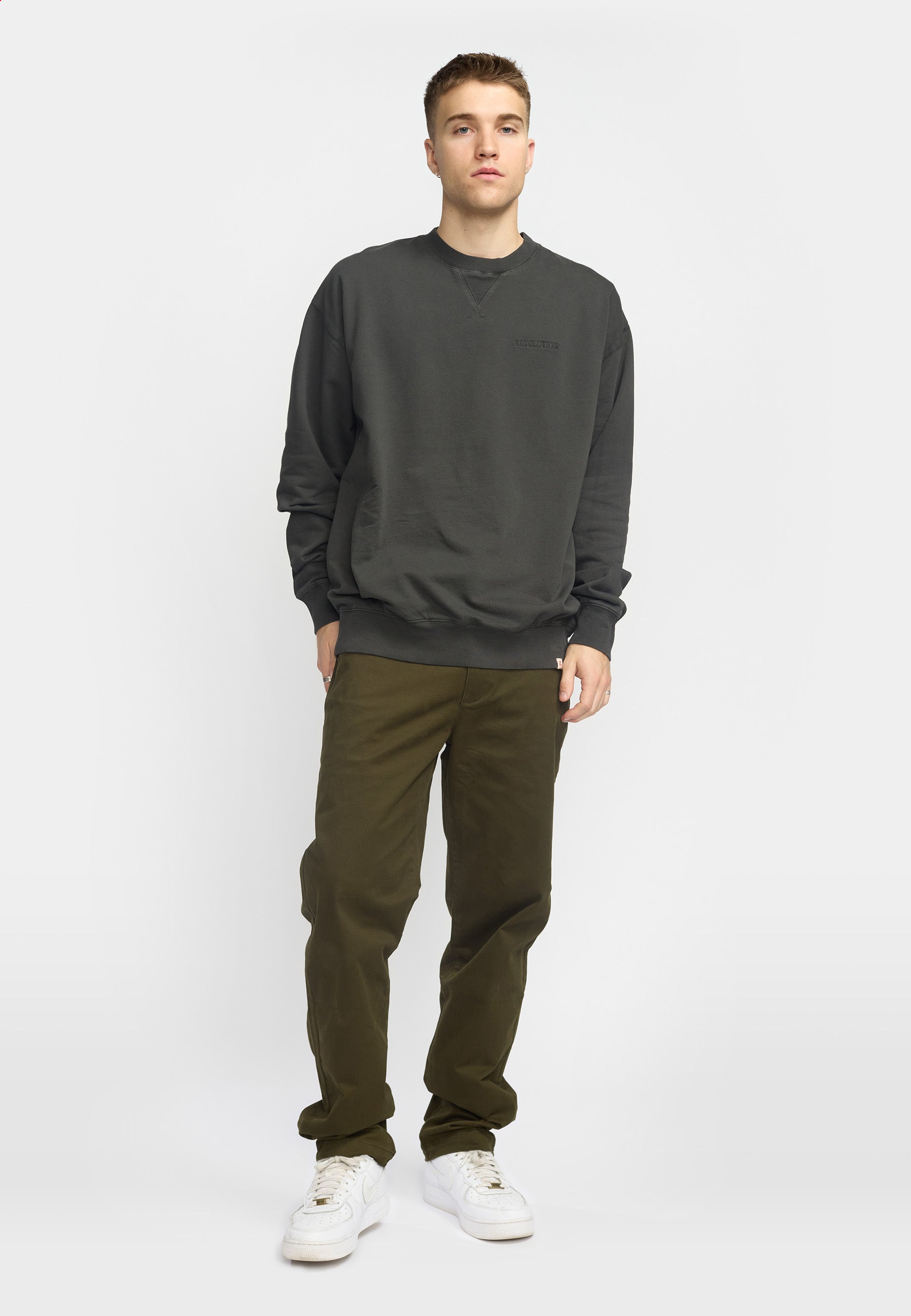 Revolution Application Sweatshirt Sweatshirts Black