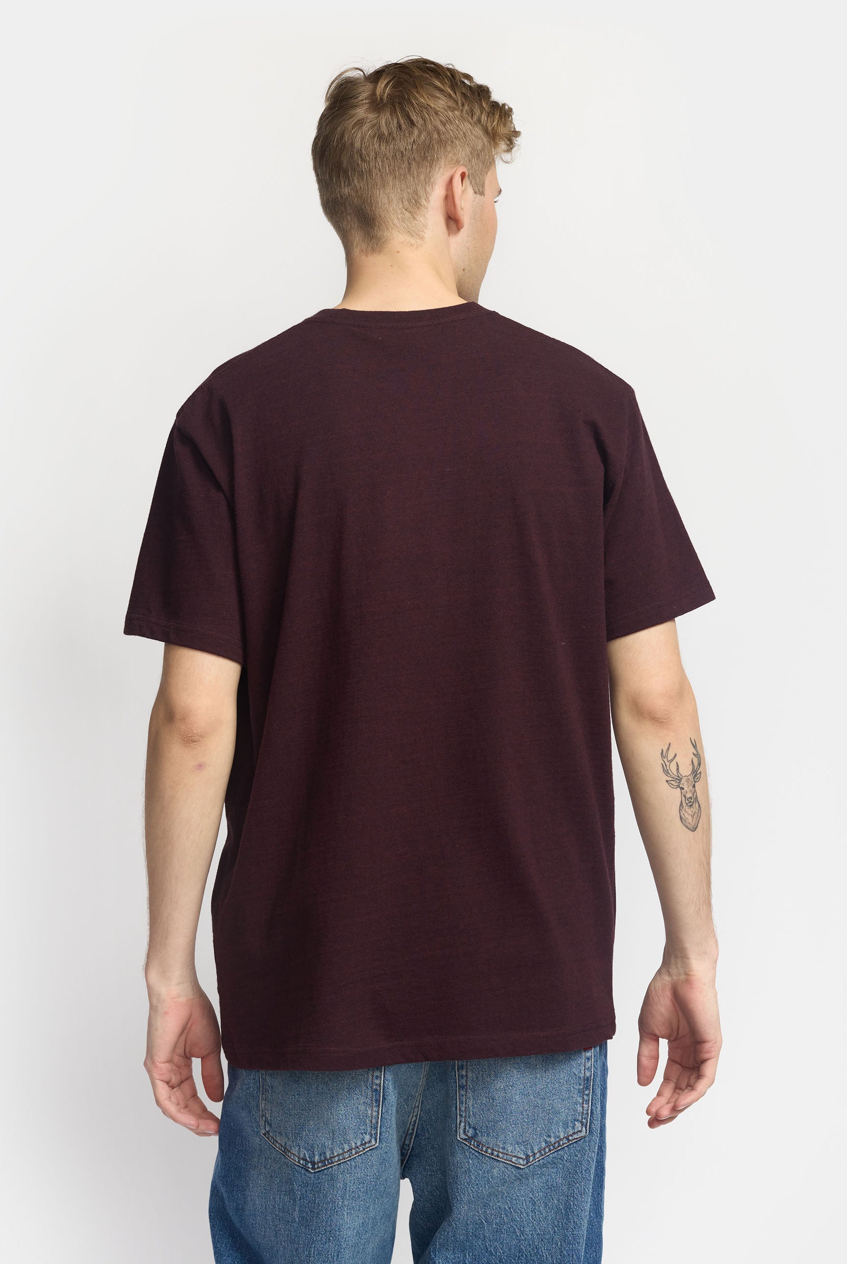 Revolution Application T-Shirt T-Shirts Burgundy