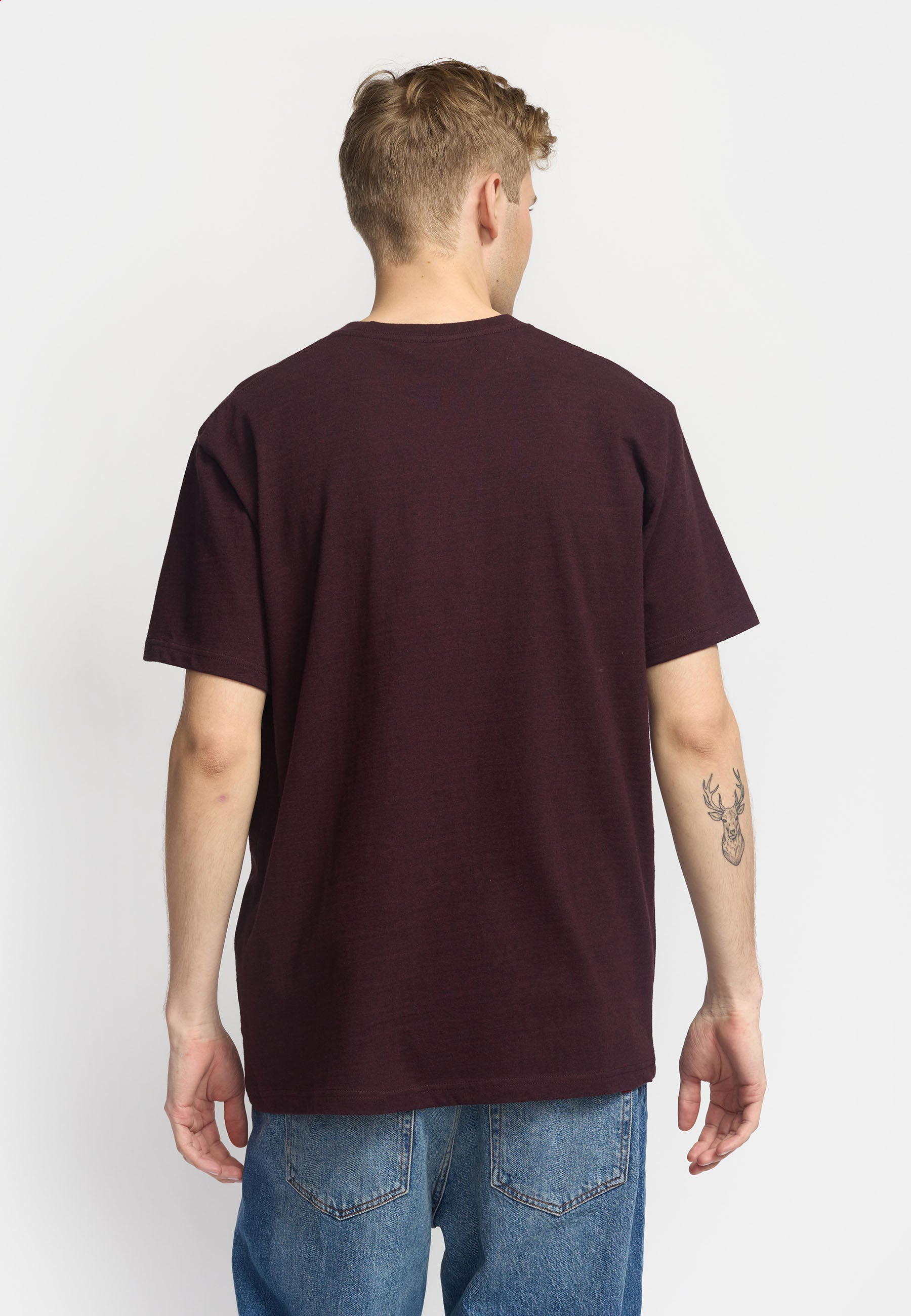 Revolution Application T-Shirt T-Shirts Burgundy