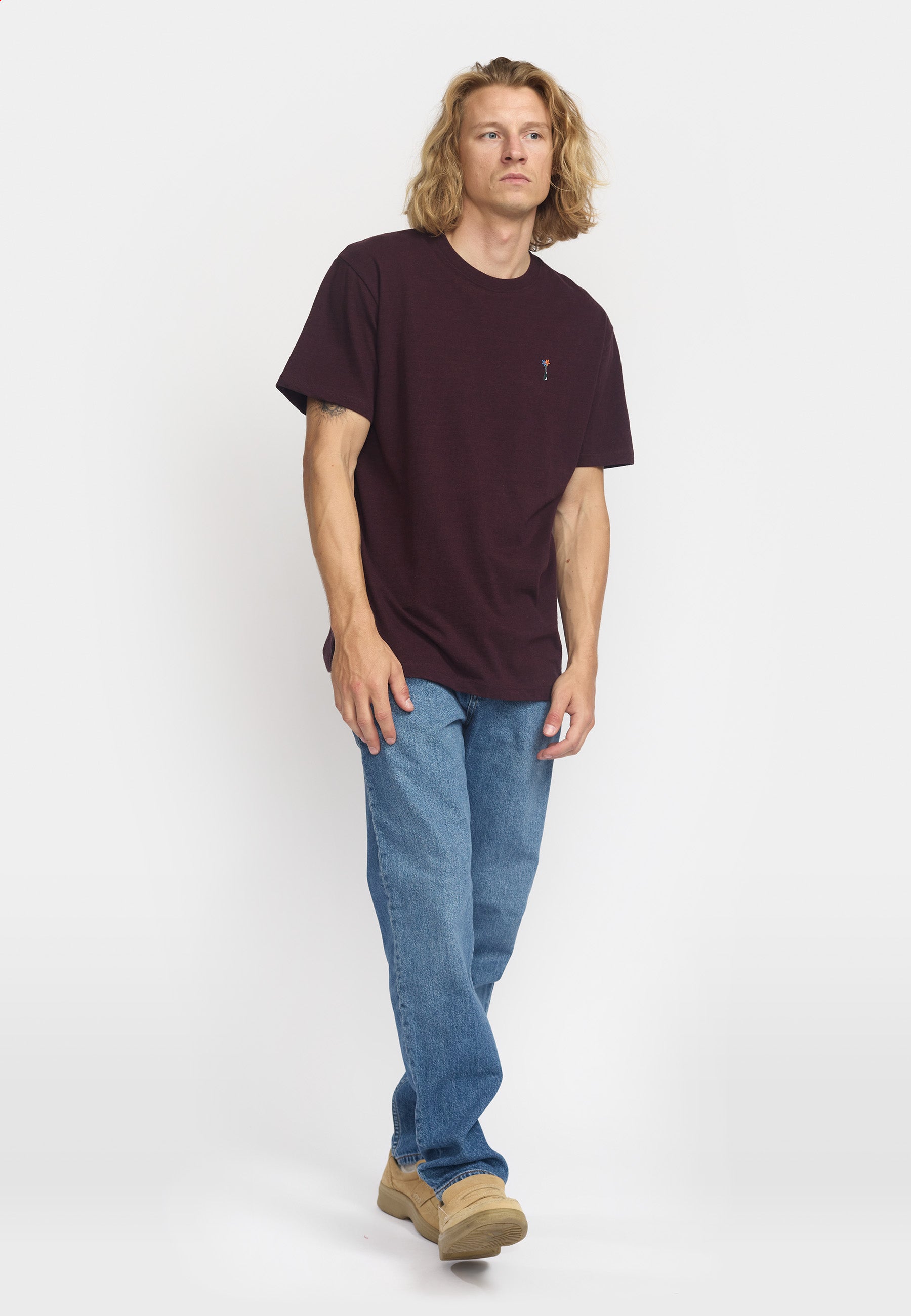 Revolution Application T-Shirt T-Shirts Burgundy