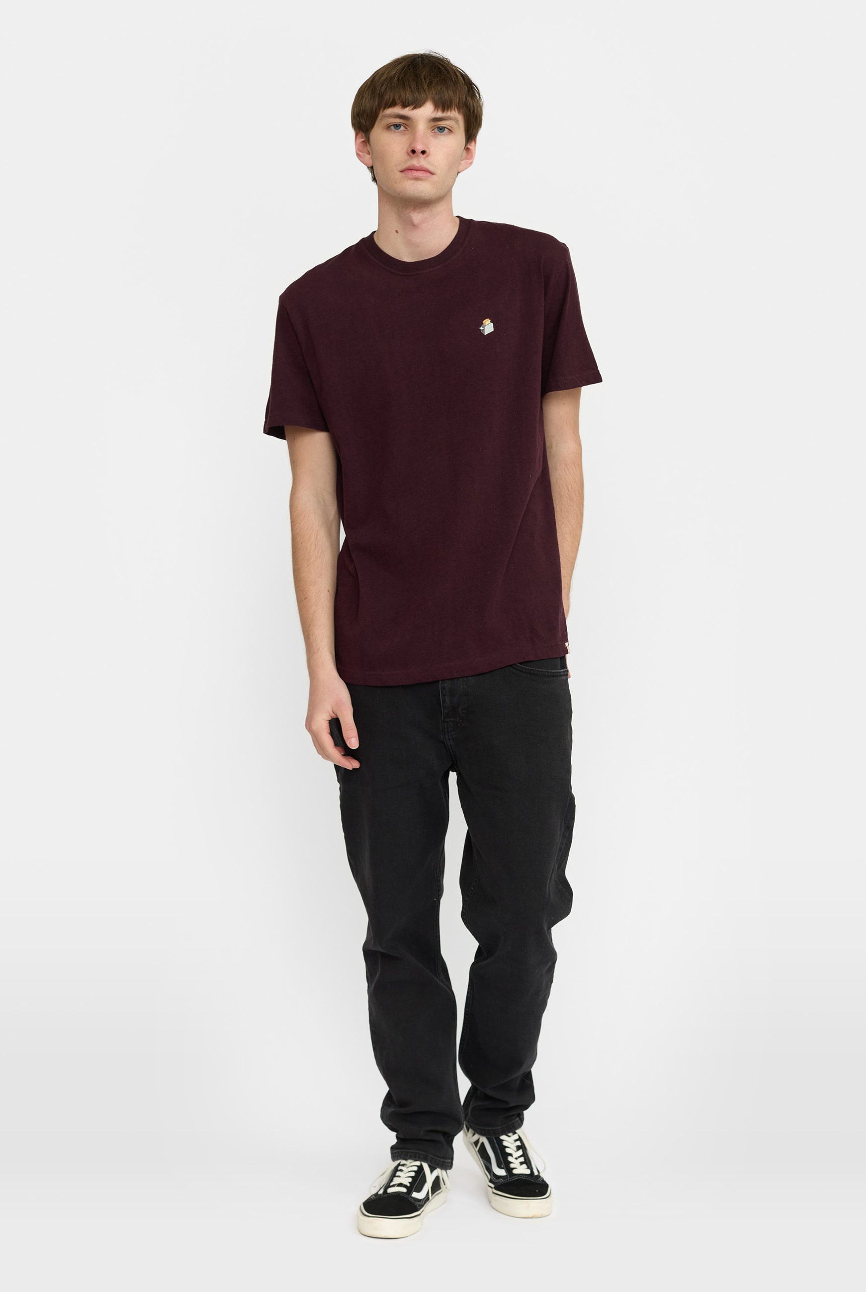Revolution Application T-Shirt T-Shirts Burgundy