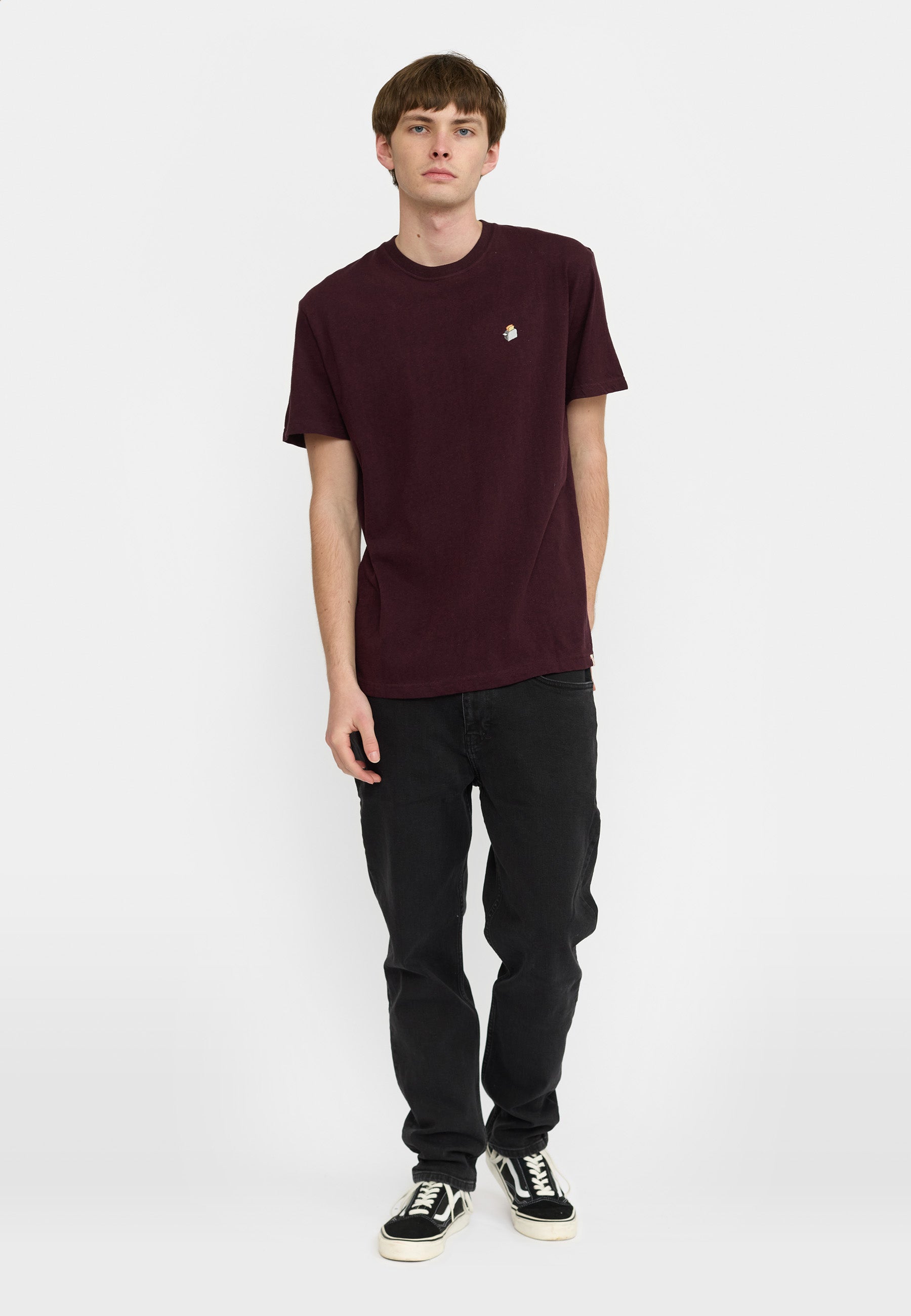 Revolution Application T-Shirt T-Shirts Burgundy