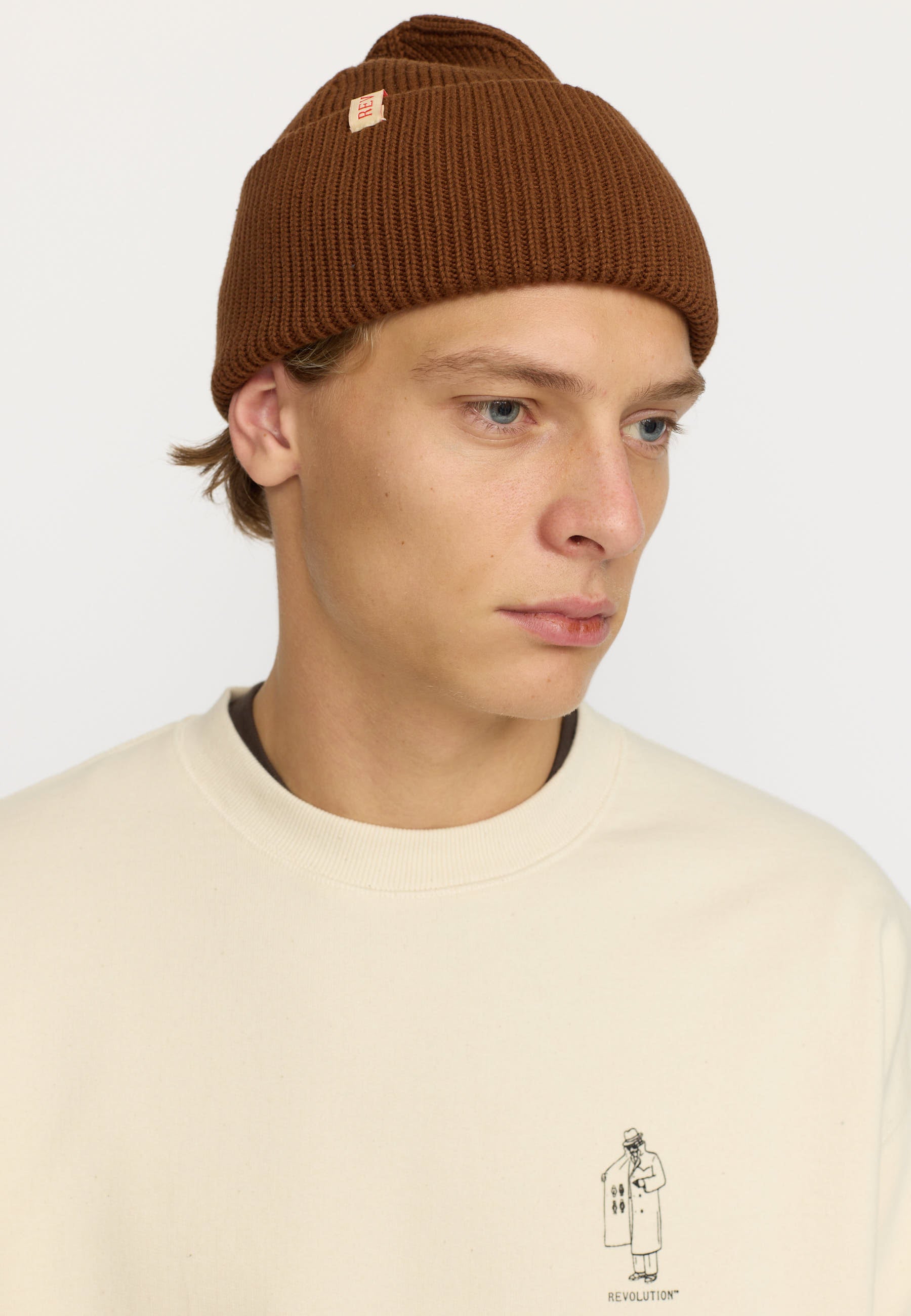 Revolution Big Fold Up Beanie Headwear Brown