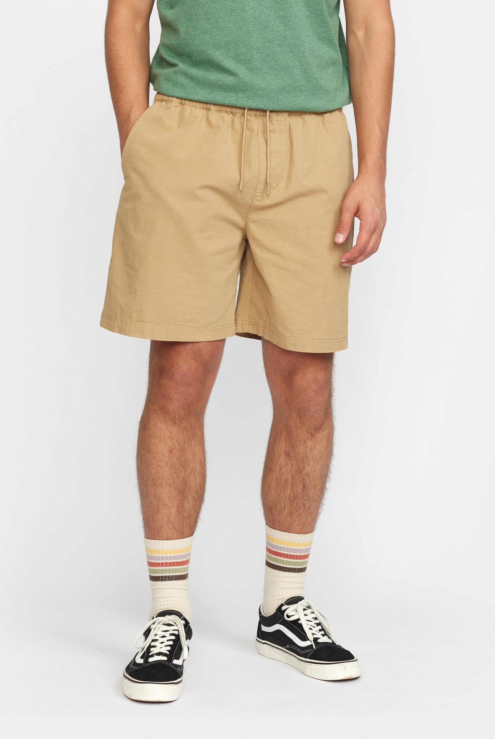 Revolution Casual Shorts Shorts Khaki