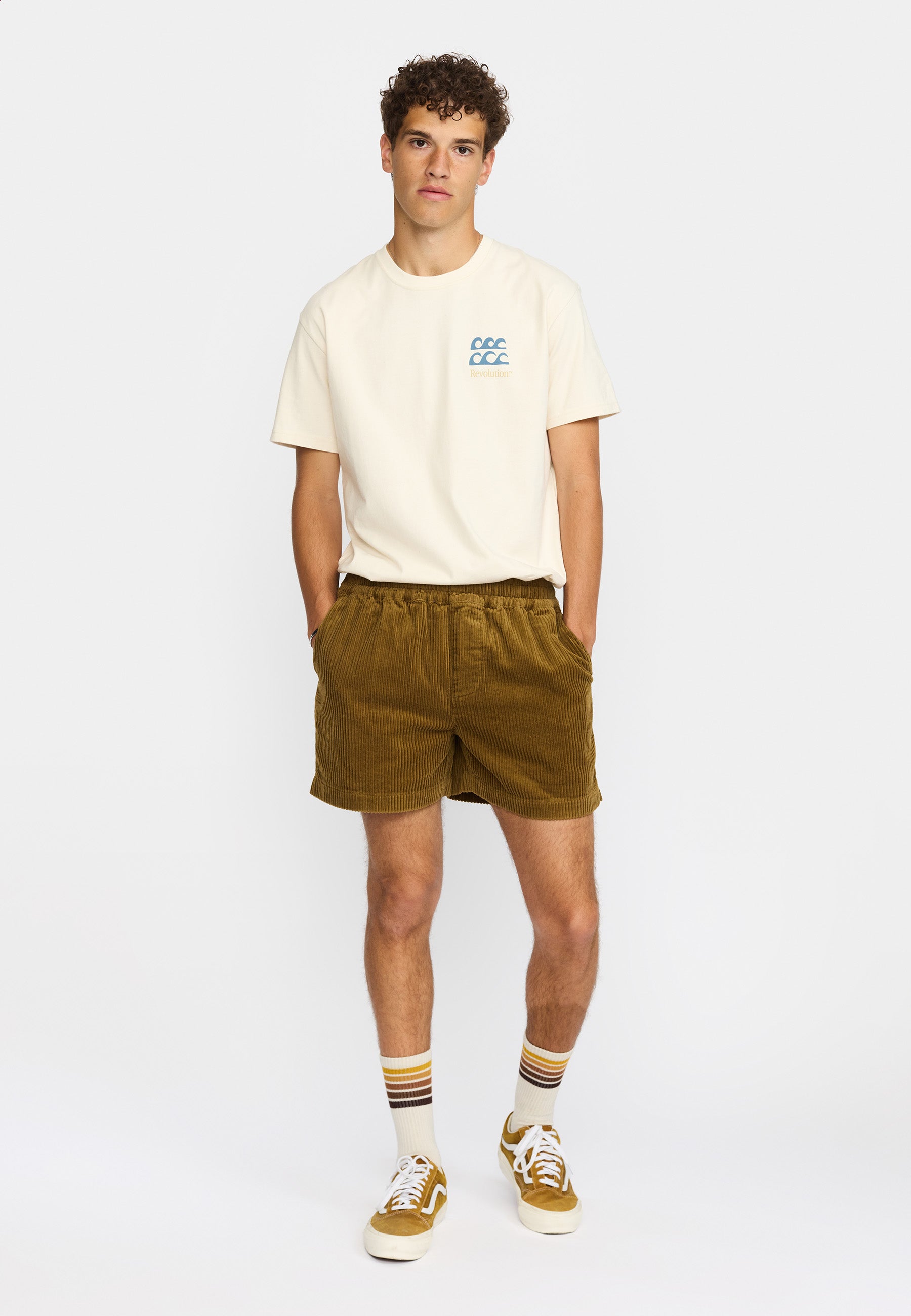 Revolution Casual Shorts Shorts Dustbrown
