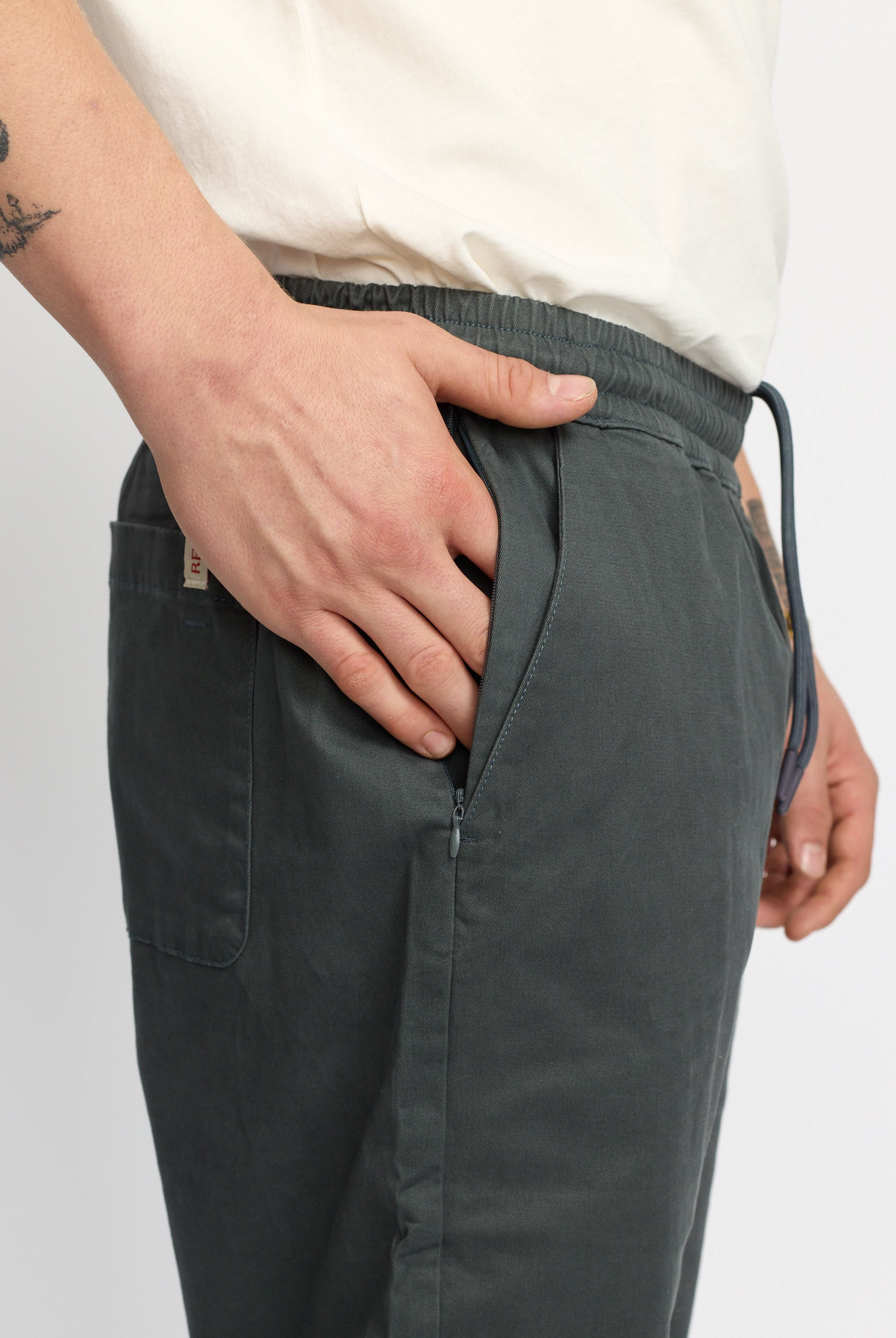 Revolution Casual Trousers Trousers Darkgrey