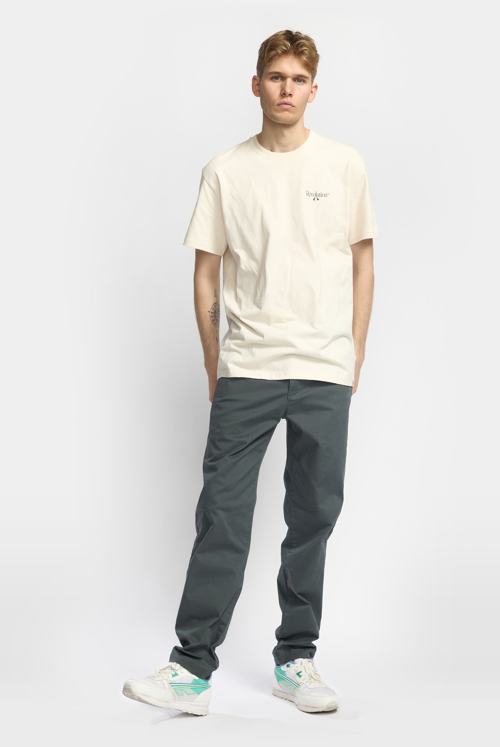 Revolution Chino Trousers Trousers Darkgrey