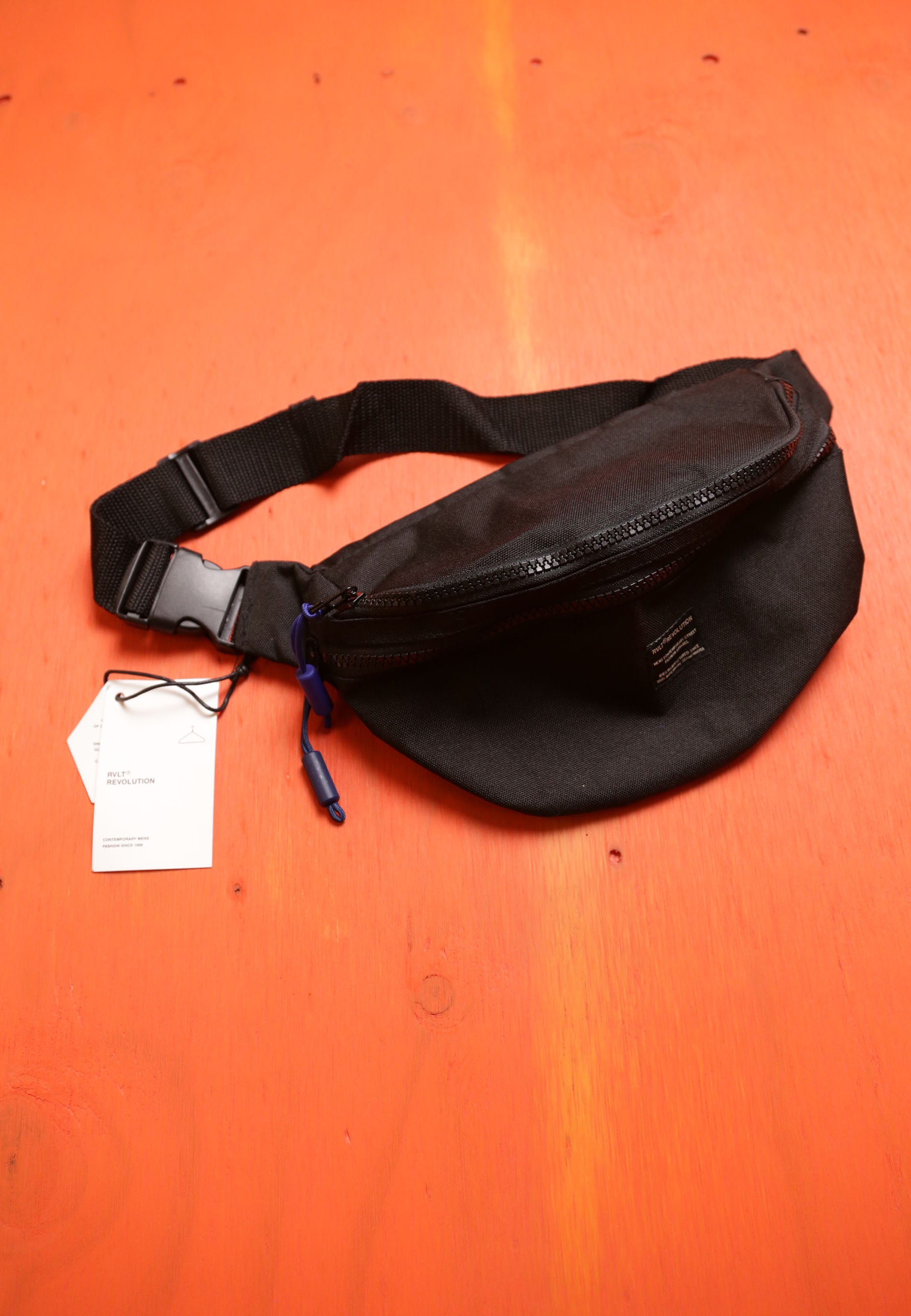 Revolution Fanny bag Vintaged Black