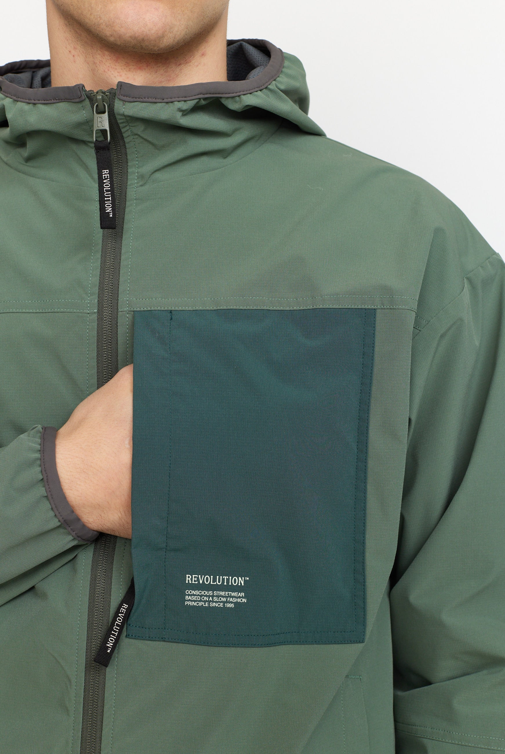 Revolution Hooded Track Jacket Lightweight Outerwear Dustgreen