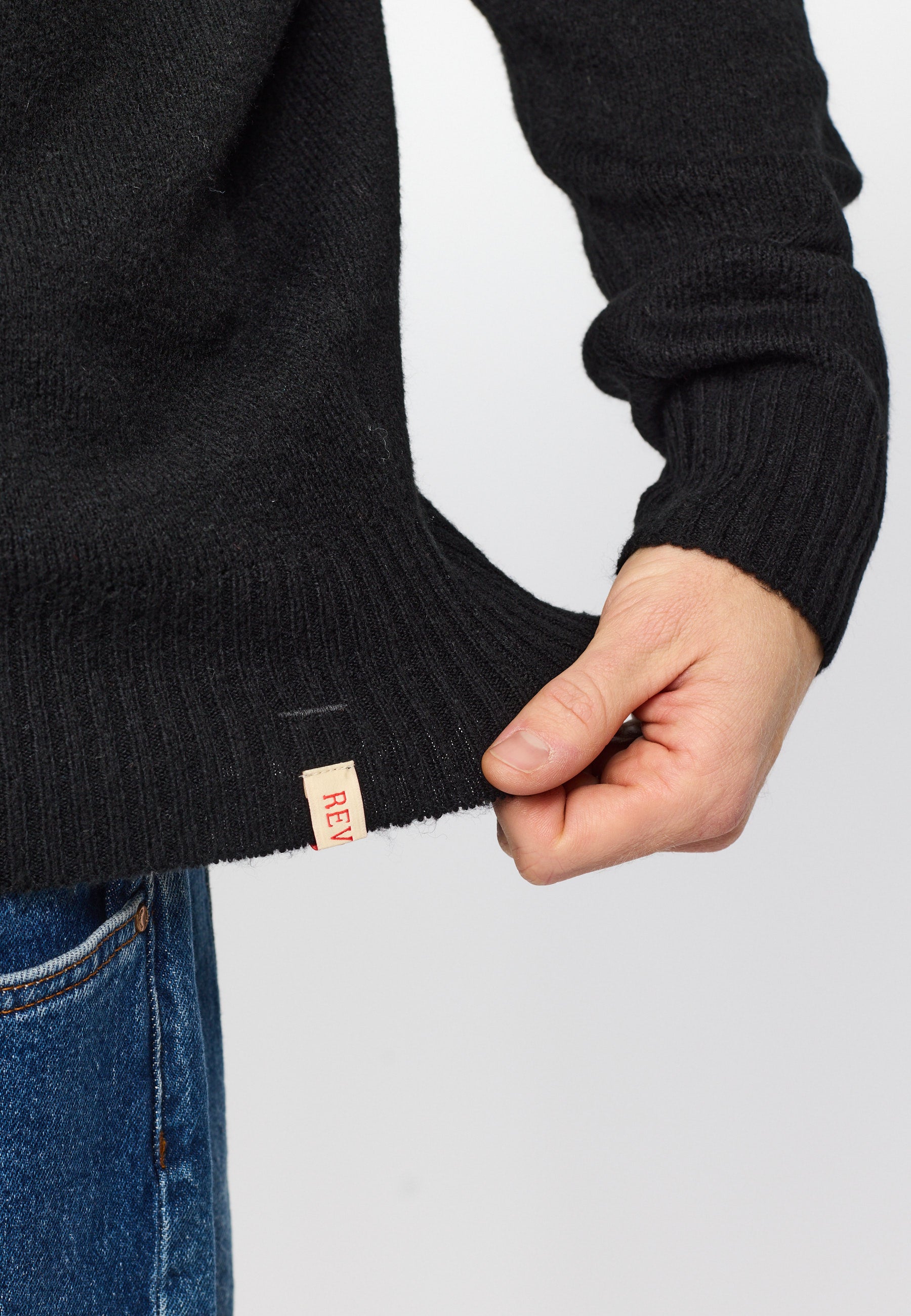 Revolution Knit Sweater Knitwear Black