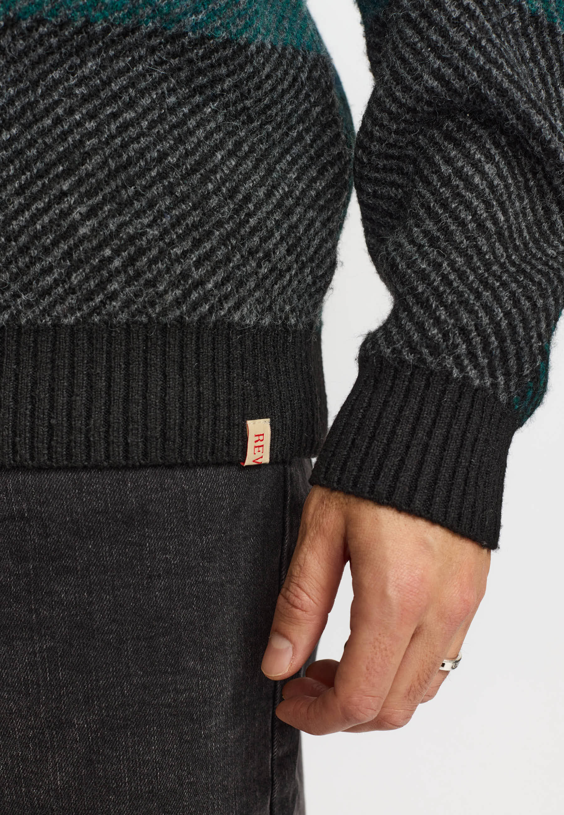 Revolution Knit Sweater Knitwear Black