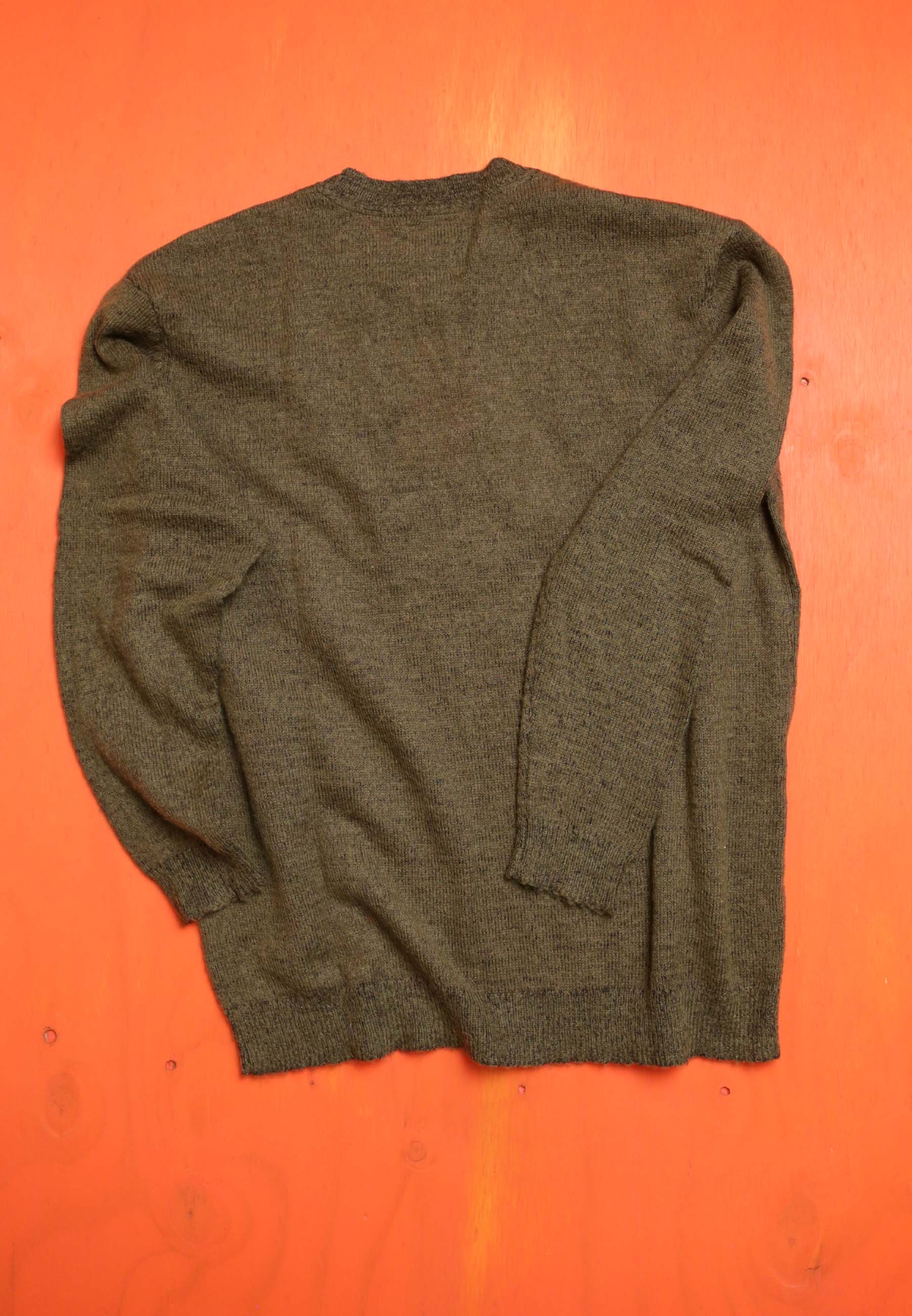 Revolution Knit Sweater Vintaged Army