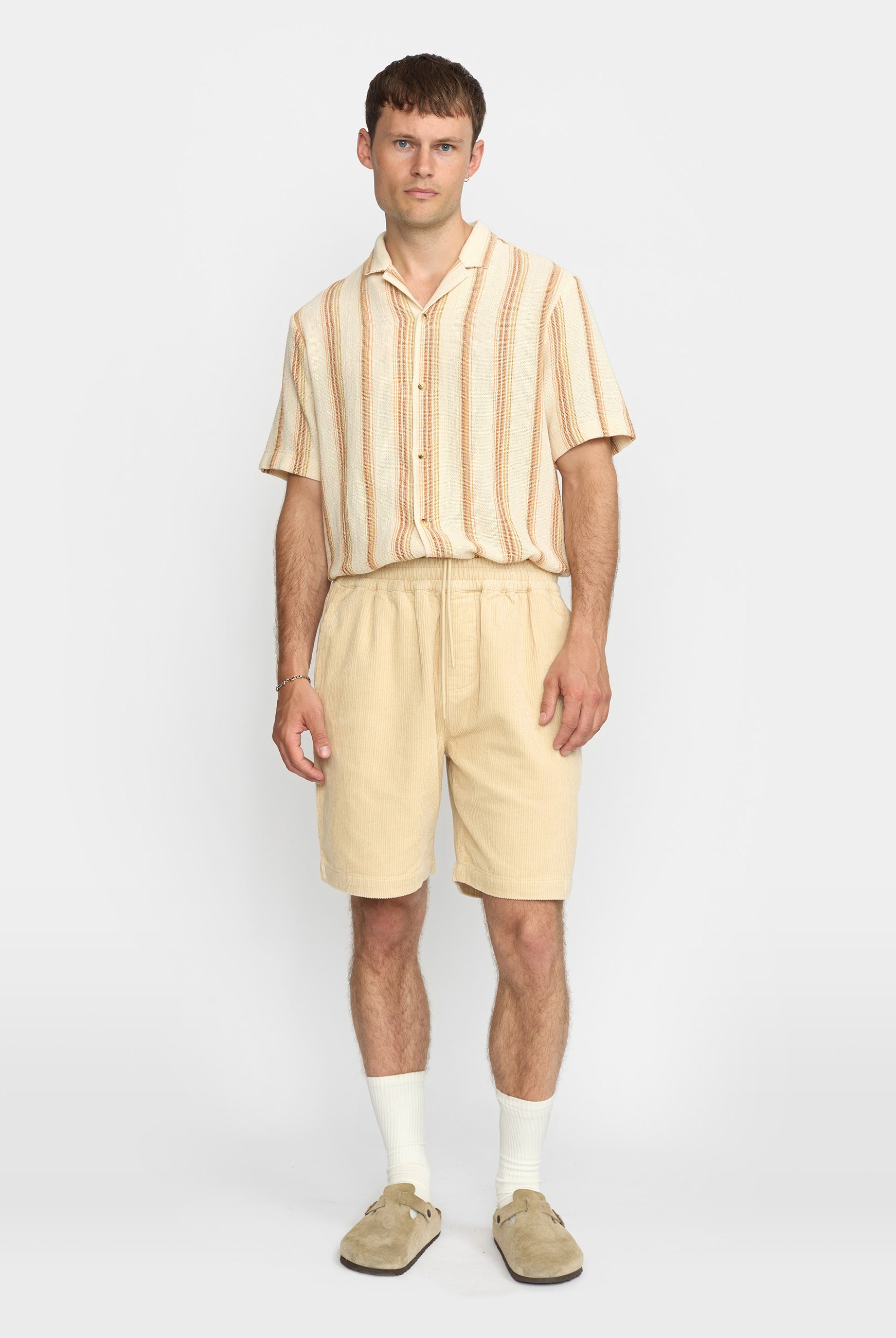 Revolution Long Casual Shorts Shorts Darkoffwhite