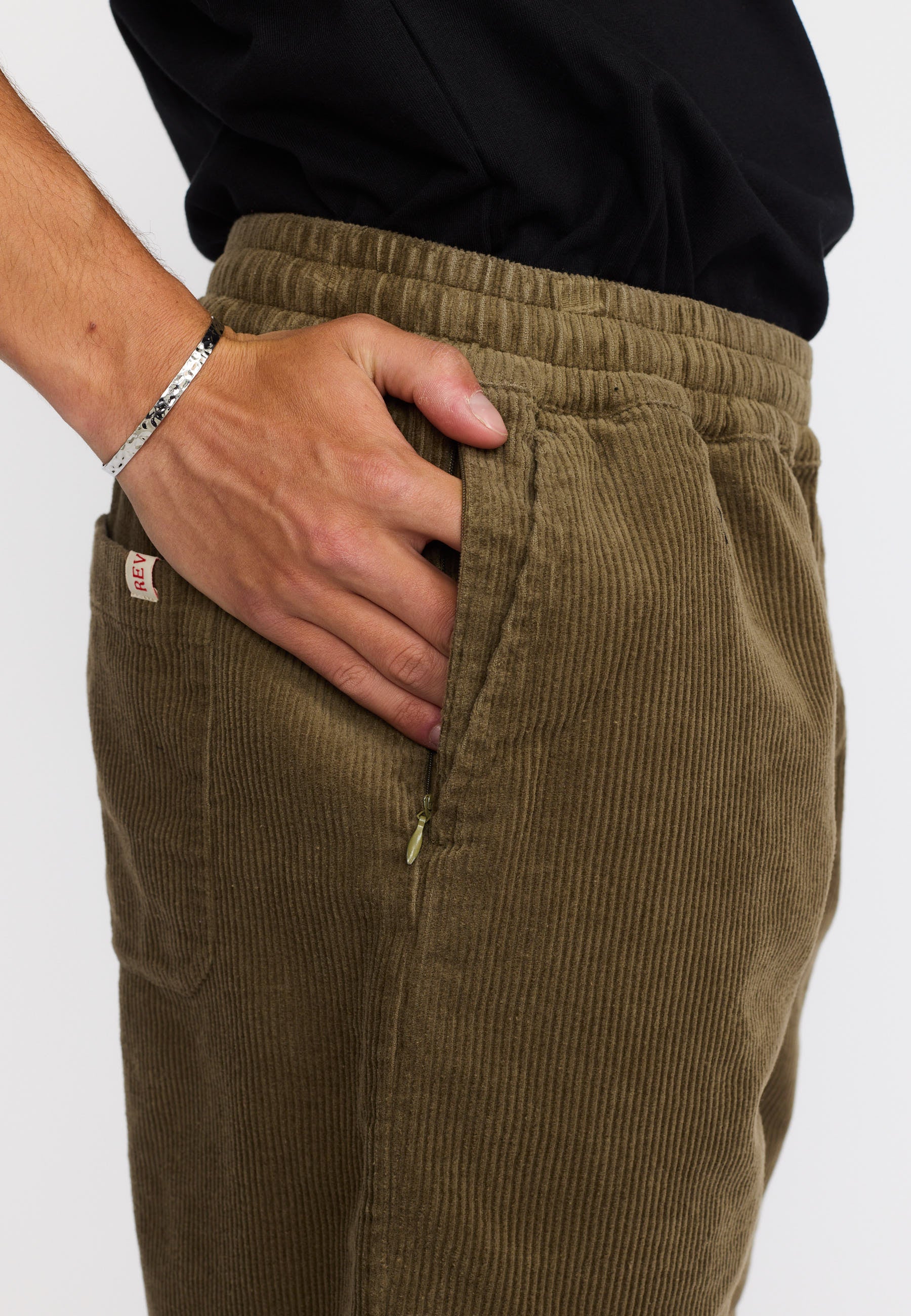 Revolution Long Casual Shorts Shorts Lightarmy