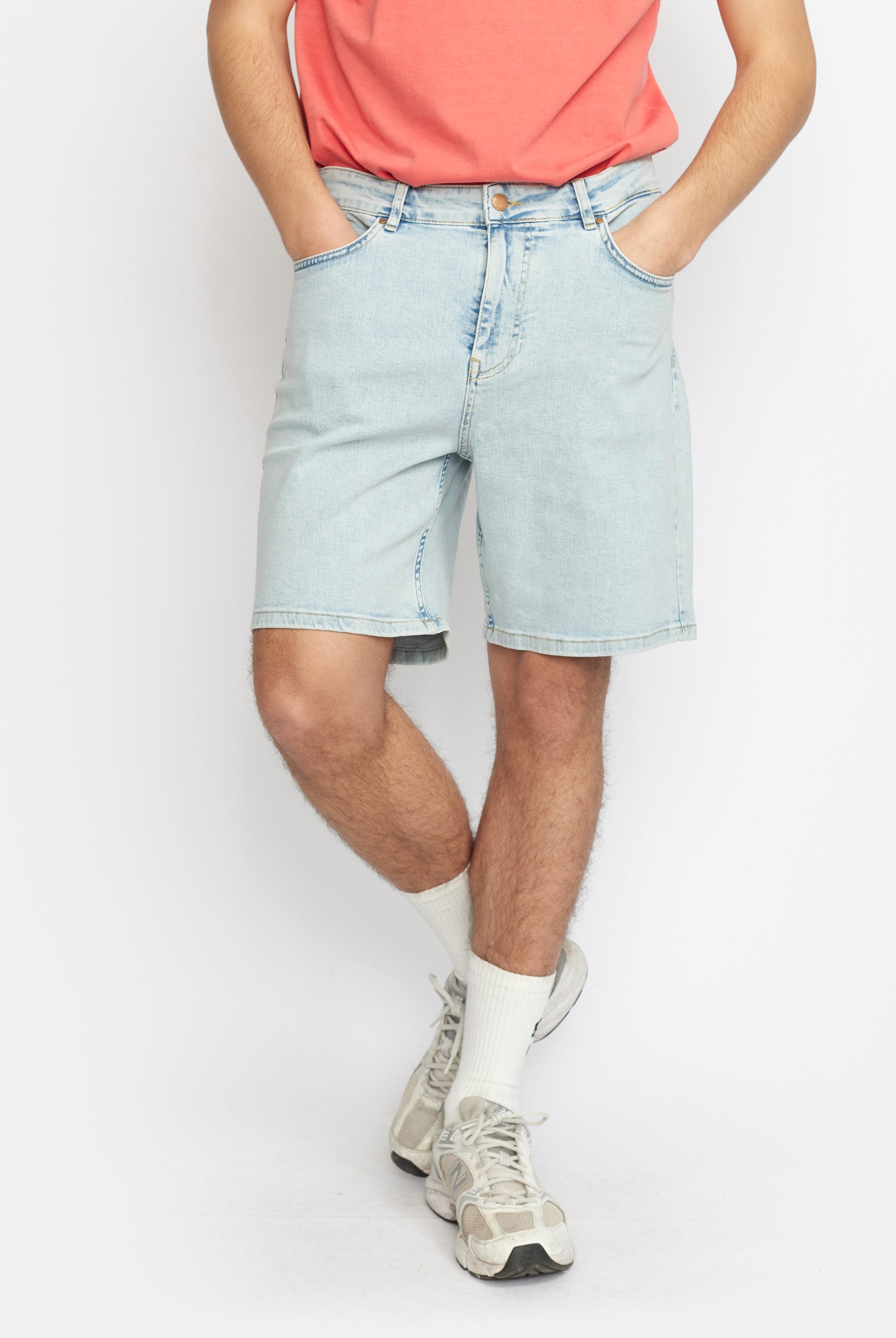 Revolution Loose-fit Denim Shorts Shorts Blue