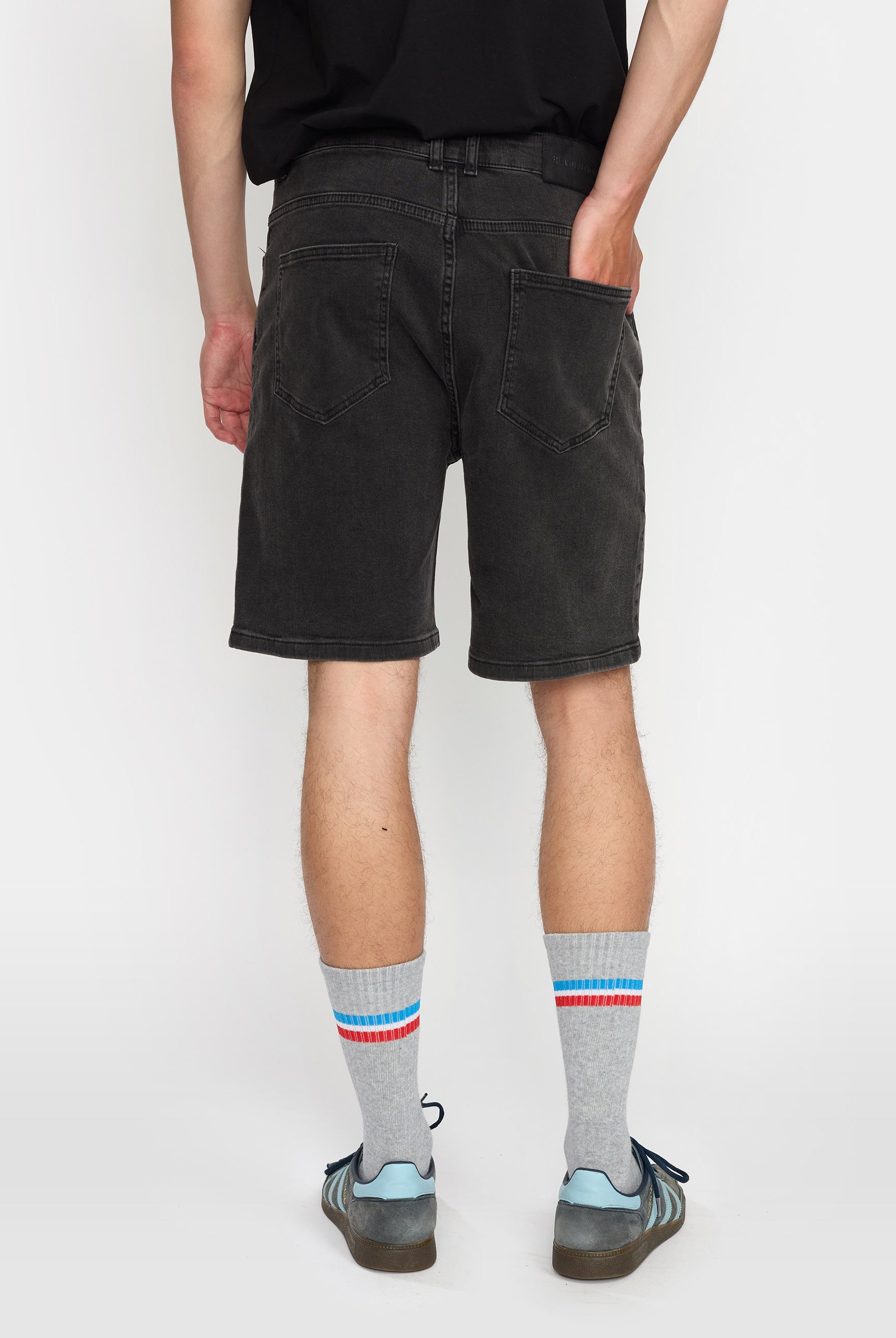 Revolution Loose-fit Denim Shorts Shorts Black
