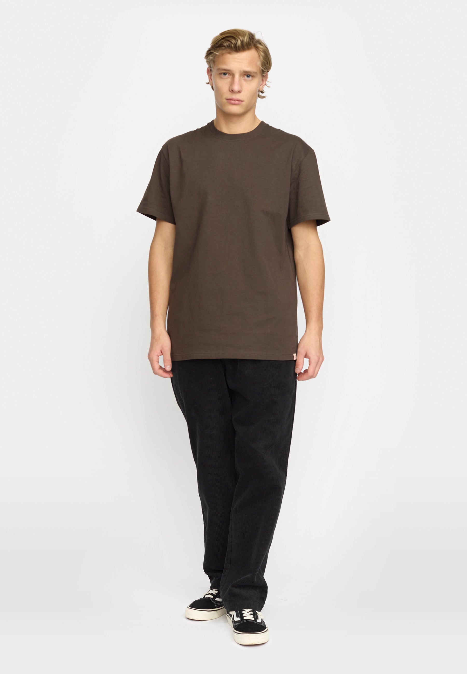 Revolution Loose T-shirt T-Shirts Brown