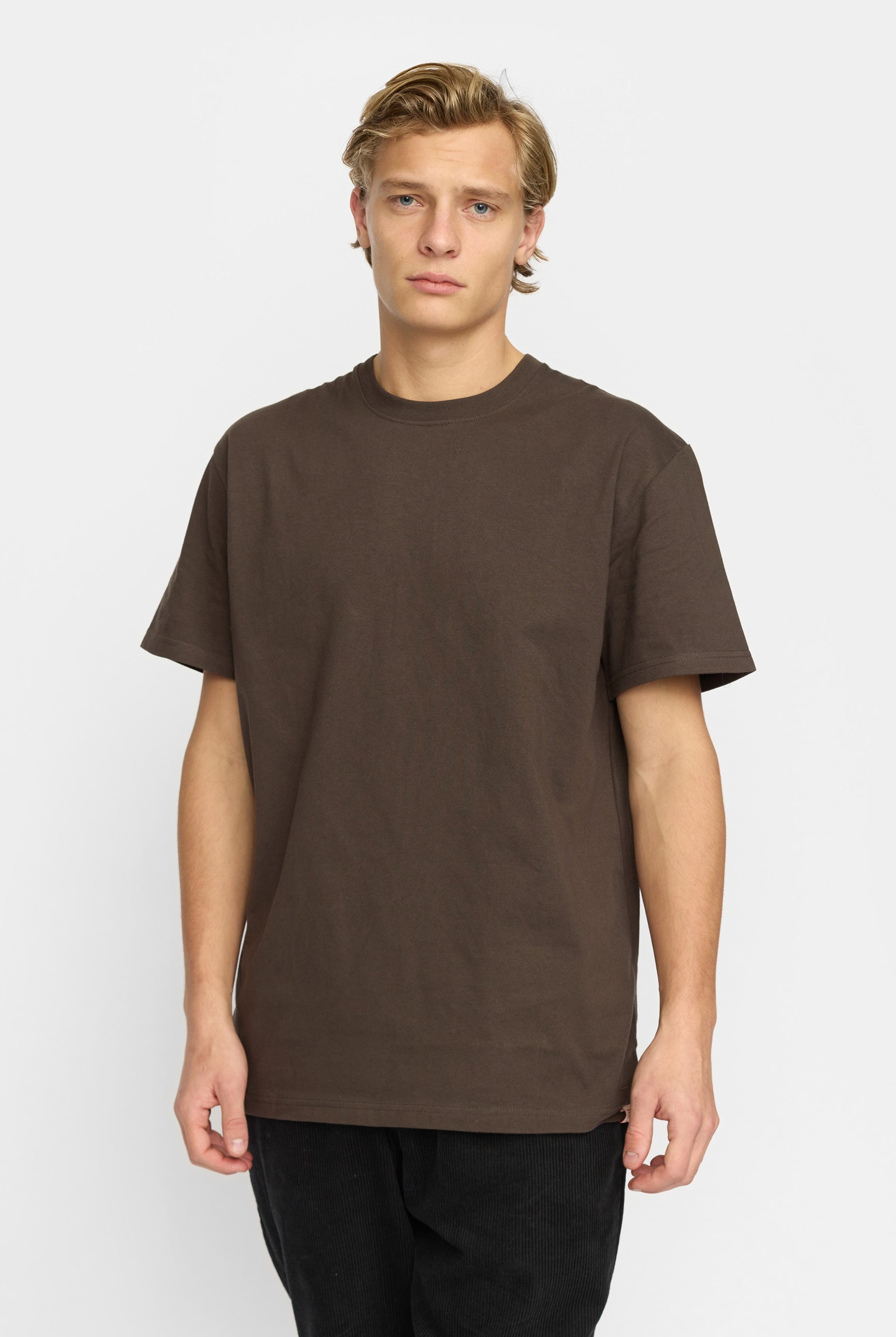 Revolution Loose T-shirt T-Shirts Brown
