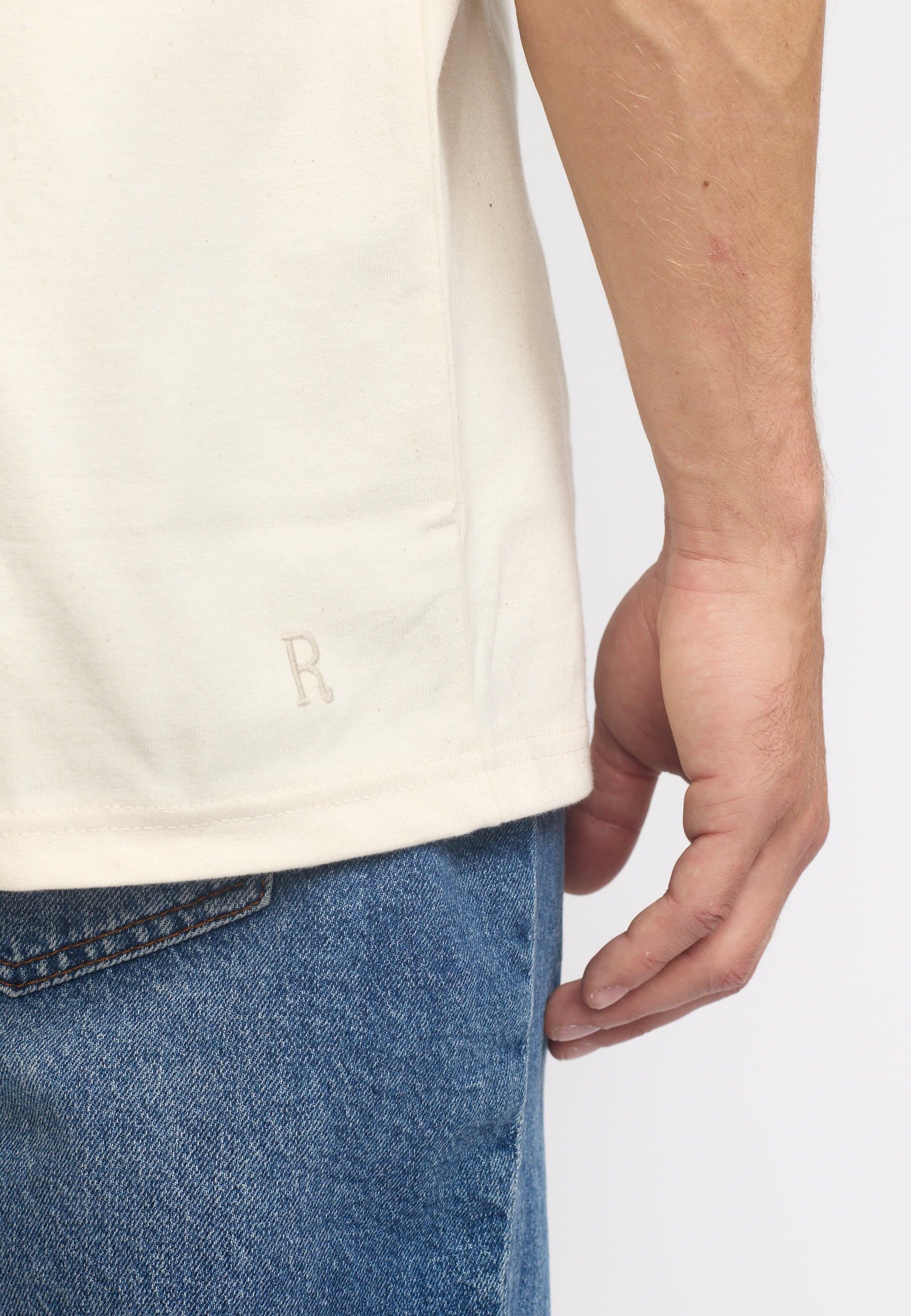 Revolution Loose T-shirt T-Shirts Offwhite