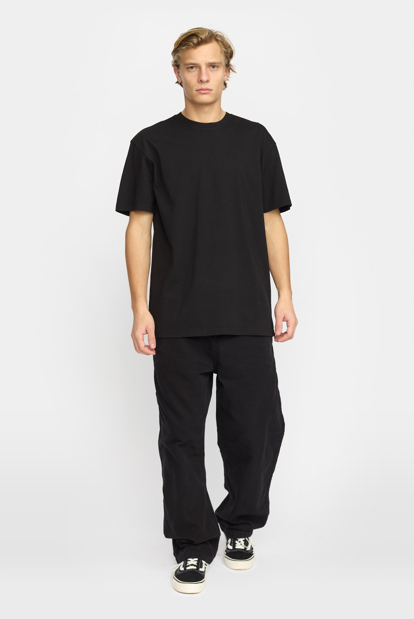 Revolution Loose T-shirt T-Shirts Black