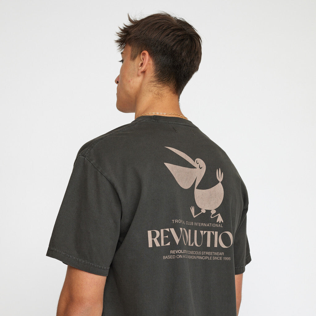 Revolution Loose T-shirt T-Shirts Black