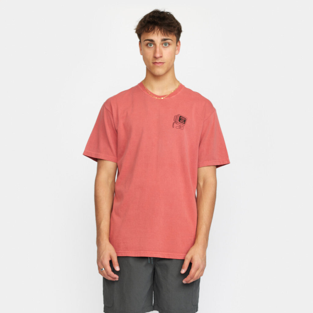 Revolution Loose T-shirt T-Shirts Red