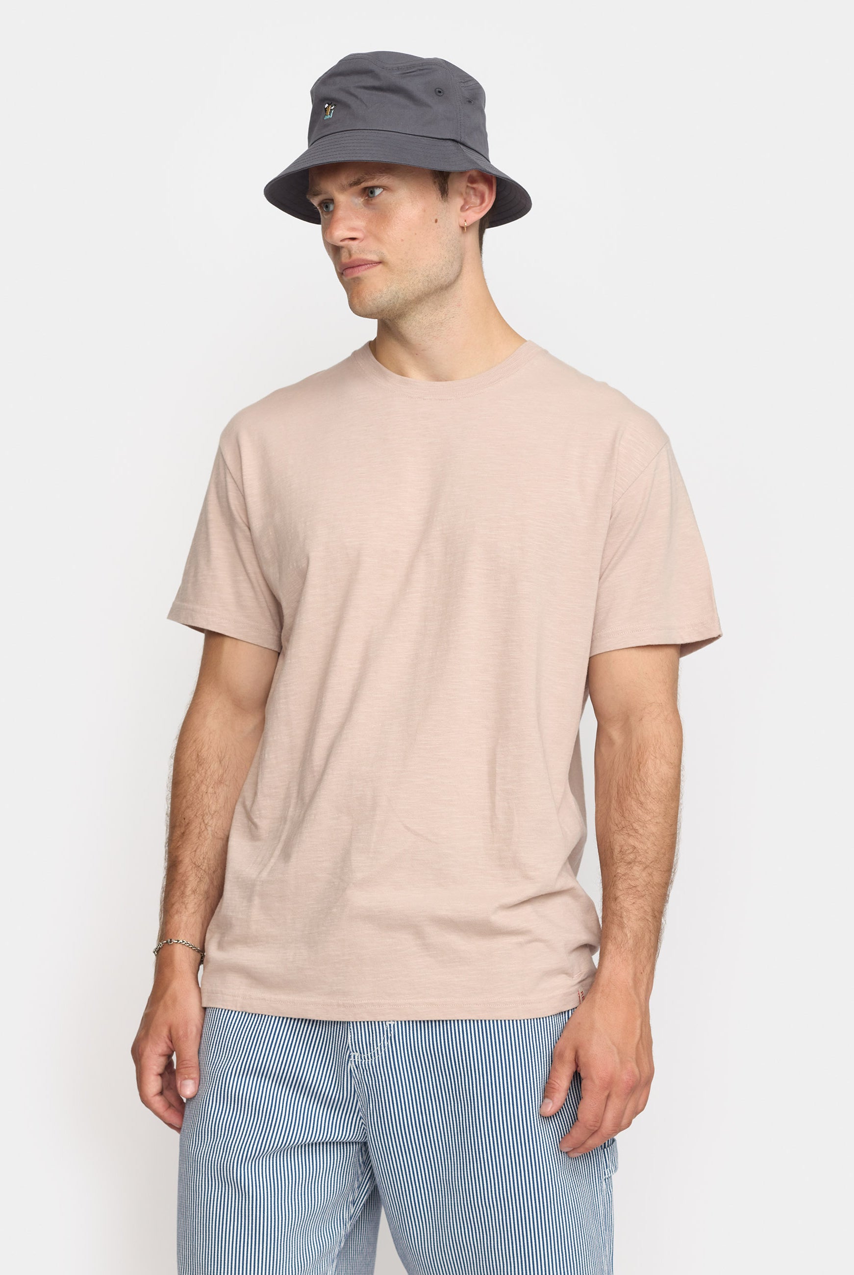 Revolution Loose T-shirt T-Shirts Lightpurple