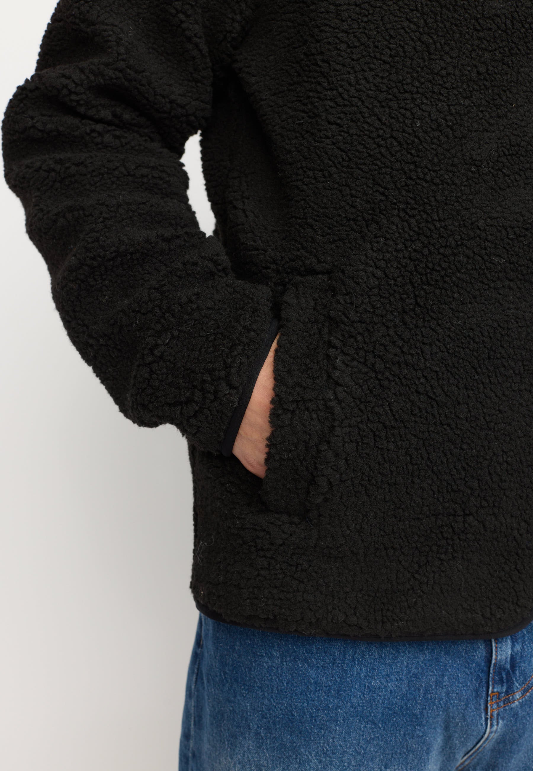 Revolution Pocket Teddy Jacket Fleece Black