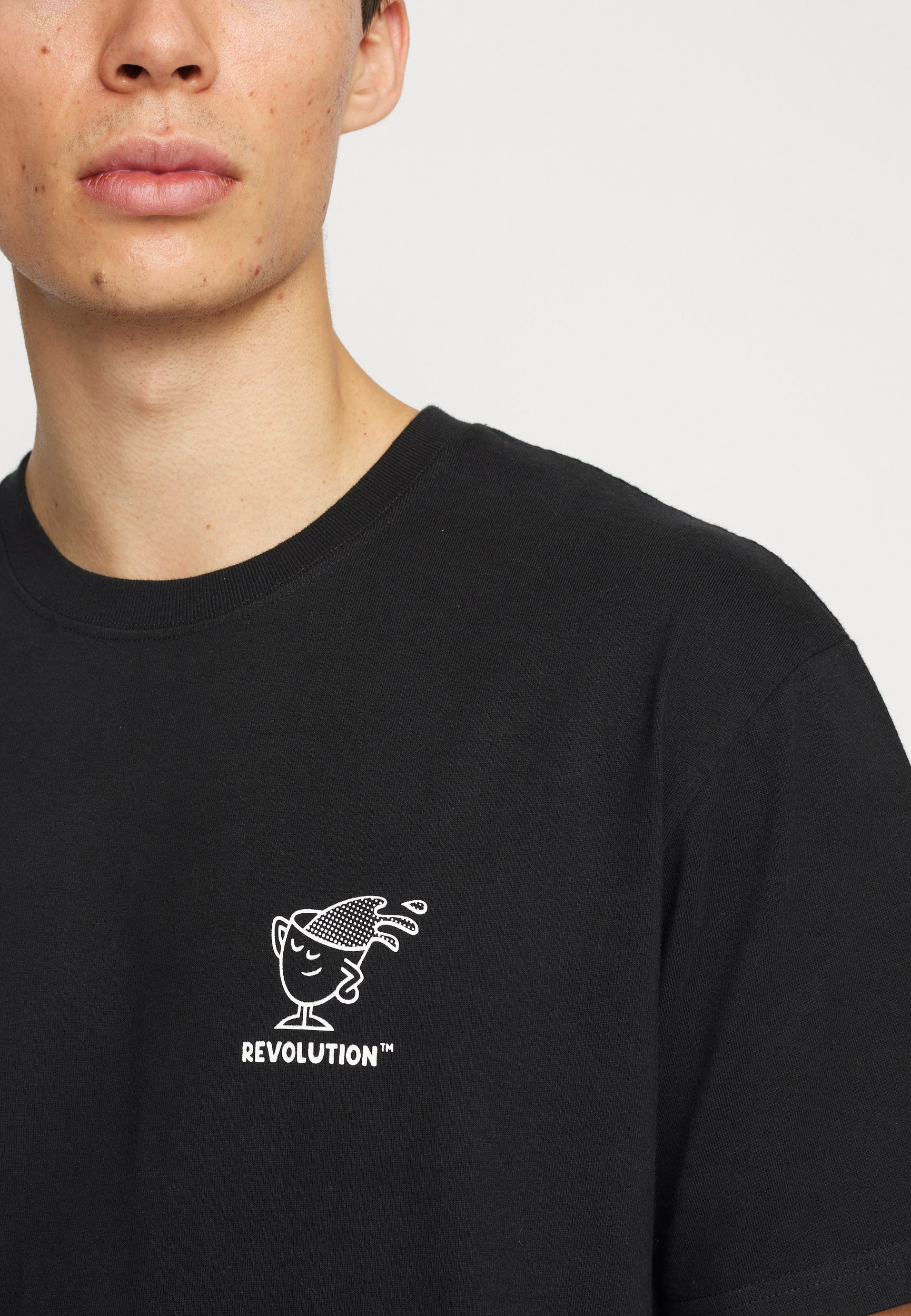 Revolution Printed T-shirt T-Shirts Black