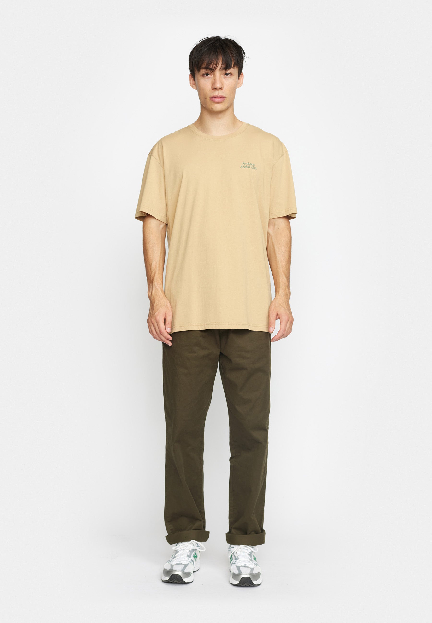 Revolution Printed T-shirt T-Shirts Khaki
