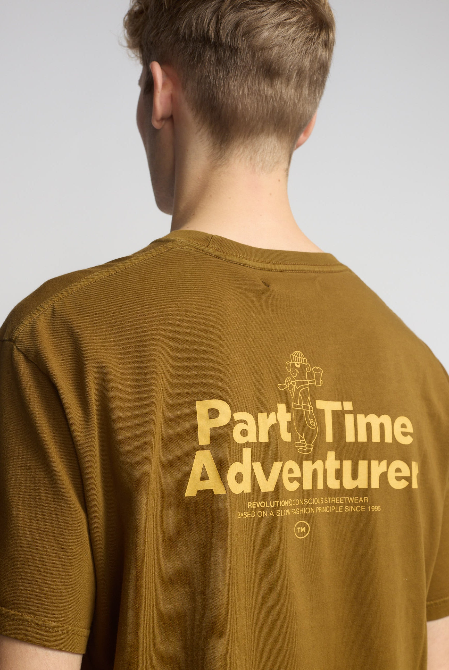 Revolution Printed T-shirt T-Shirts Dustbrown