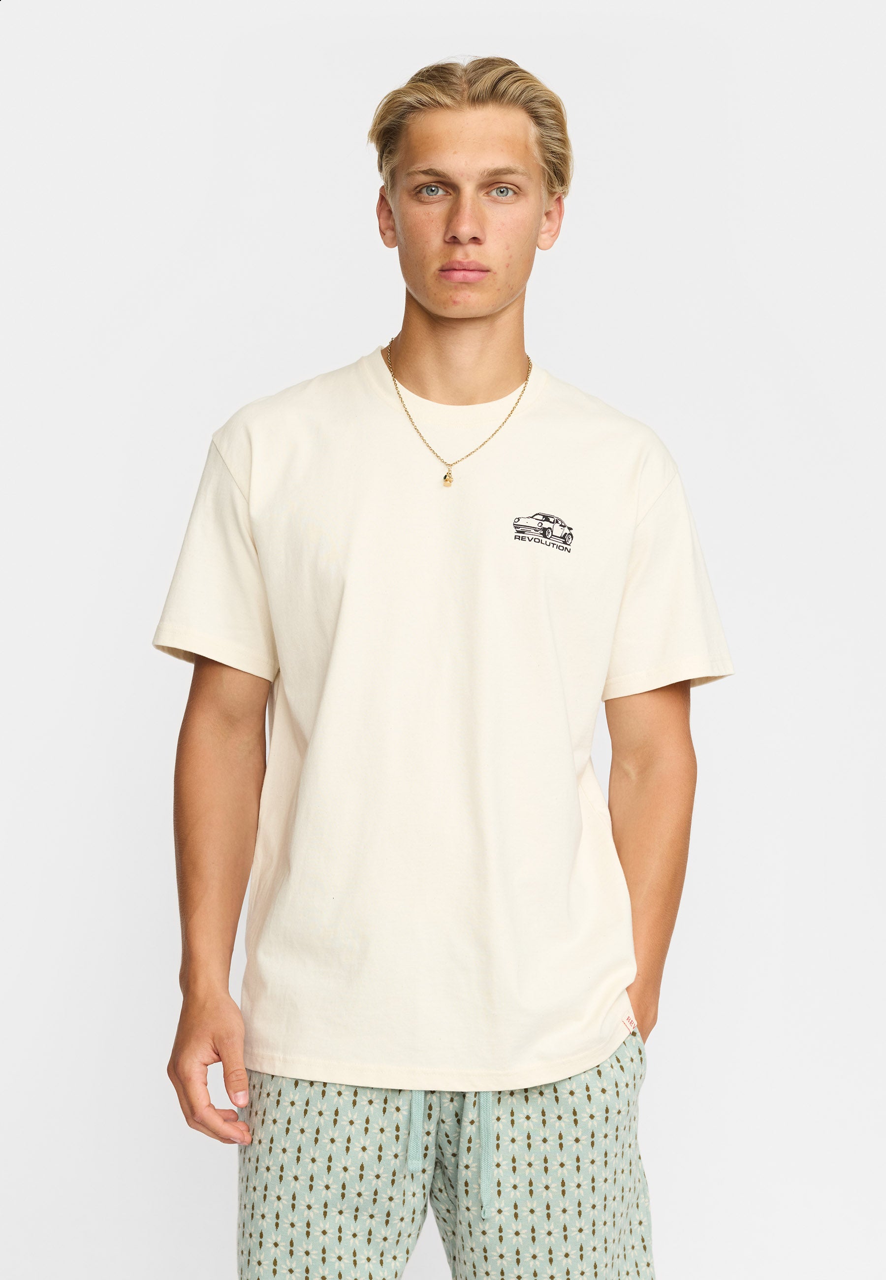 Revolution Printed T-shirt T-Shirts Offwhite