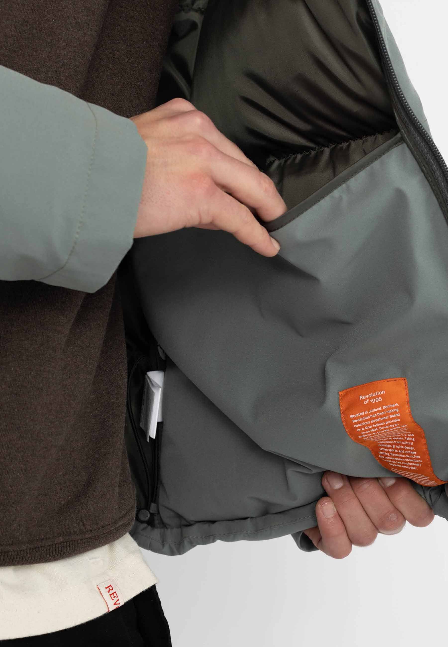 Revolution Raglan Puffer Winter Outerwear Grey