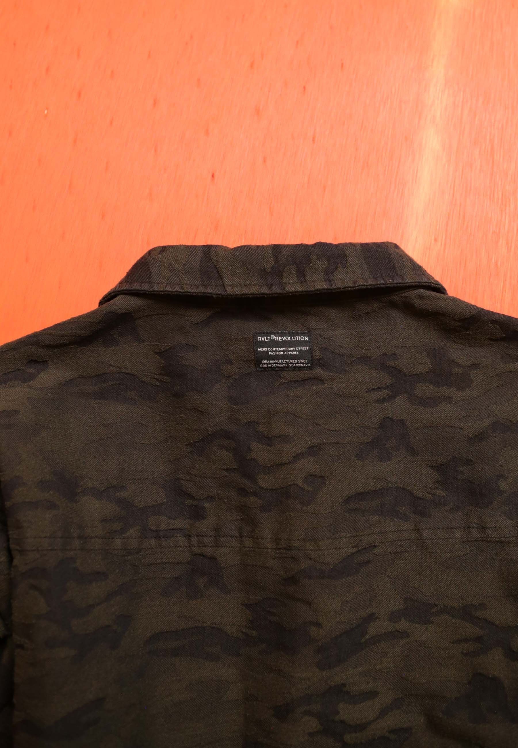Revolution Shirt Vintaged Army
