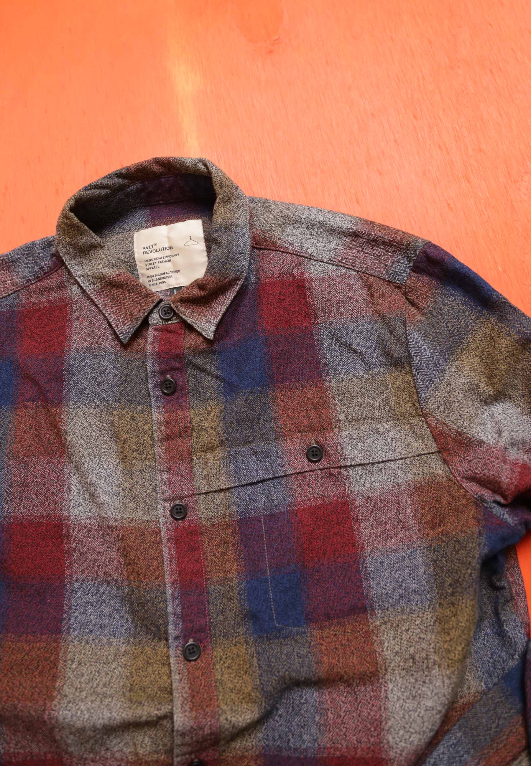 Revolution Shirt Check Vintaged Red