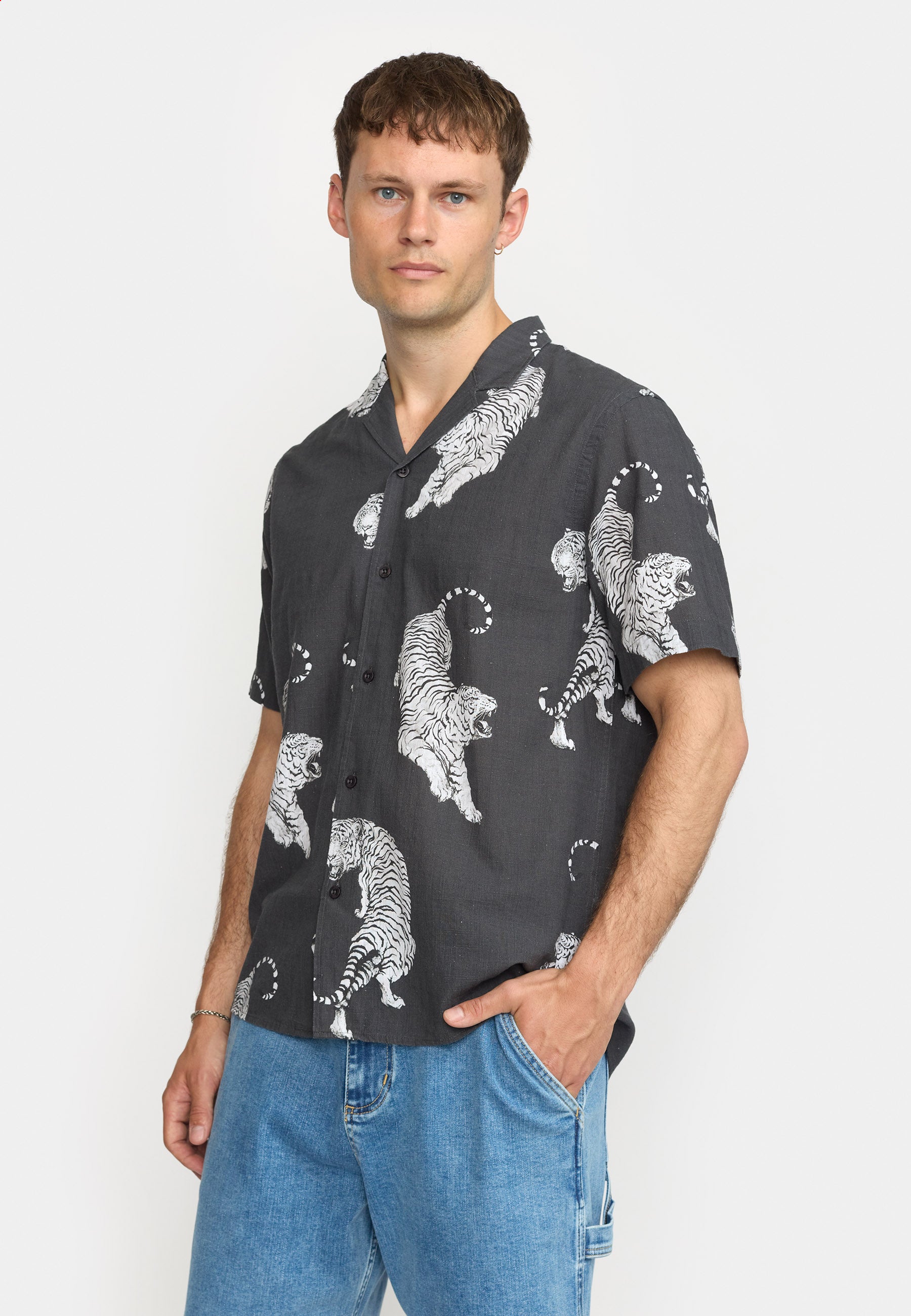 Revolution Short-sleeved Cuban Shirt Short-sleeve shirts Black