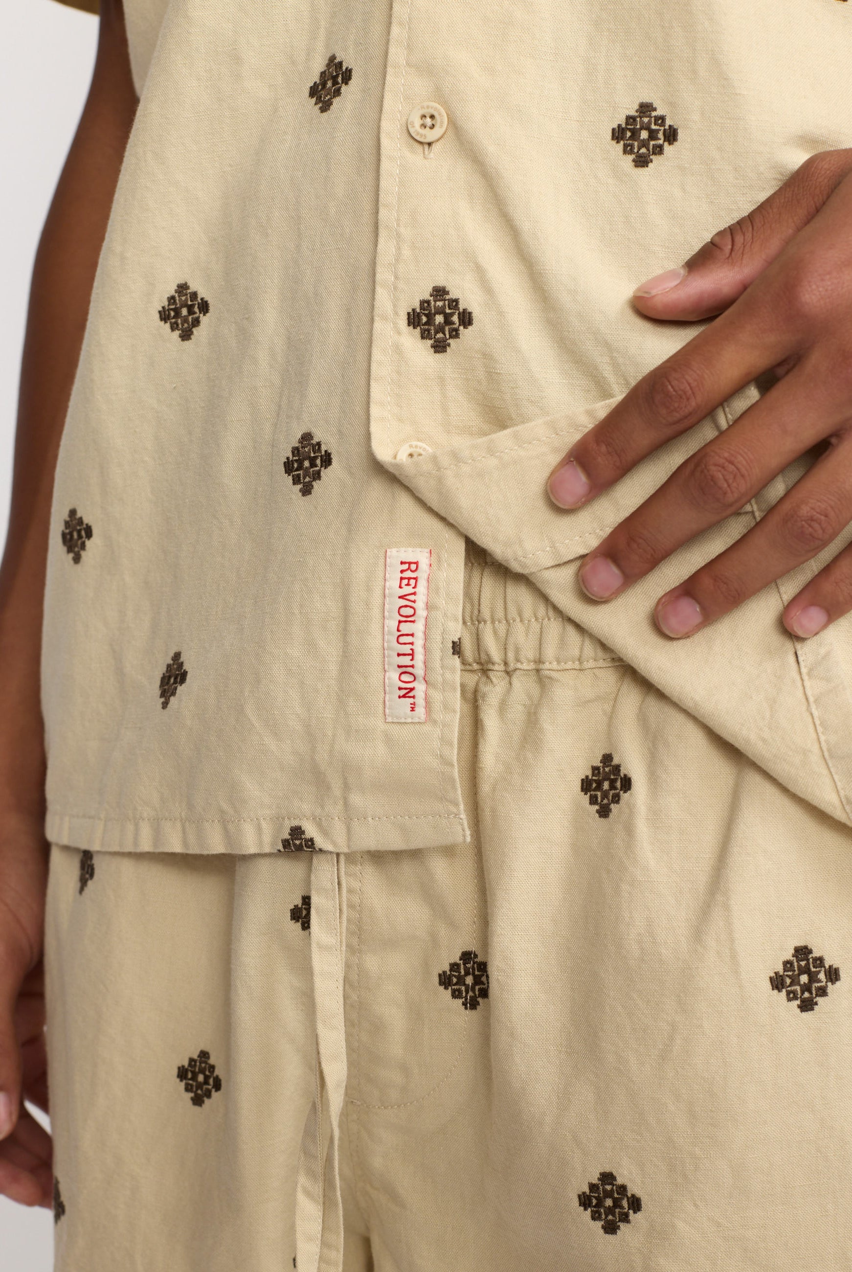 Revolution Short-sleeved Cuban Shirt Short-sleeve shirts Offwhite