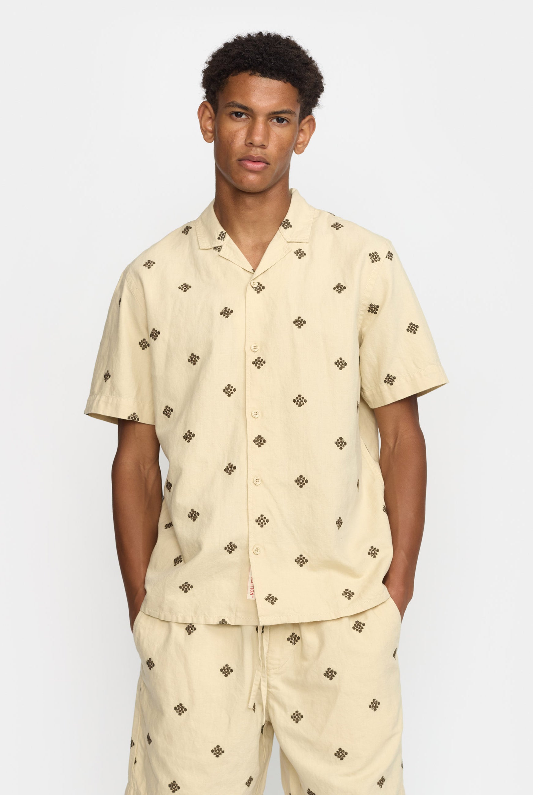 Revolution Short-sleeved Cuban Shirt Short-sleeve shirts Offwhite