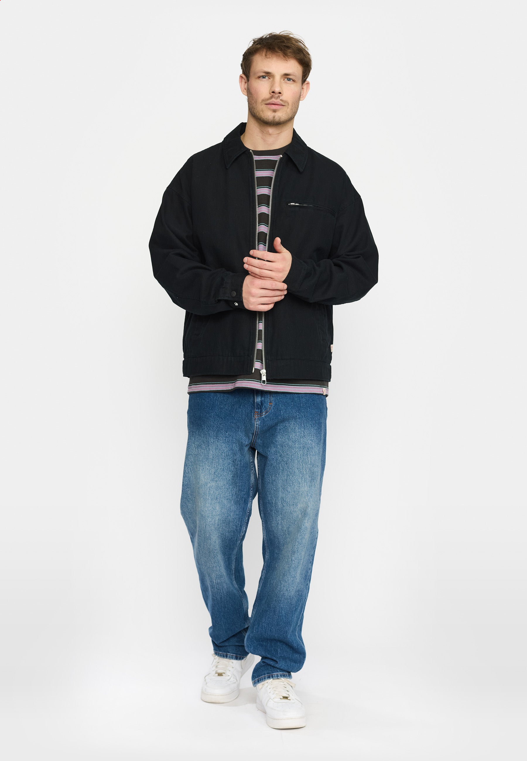 Revolution Short Jacket Lightweight Outerwear Black