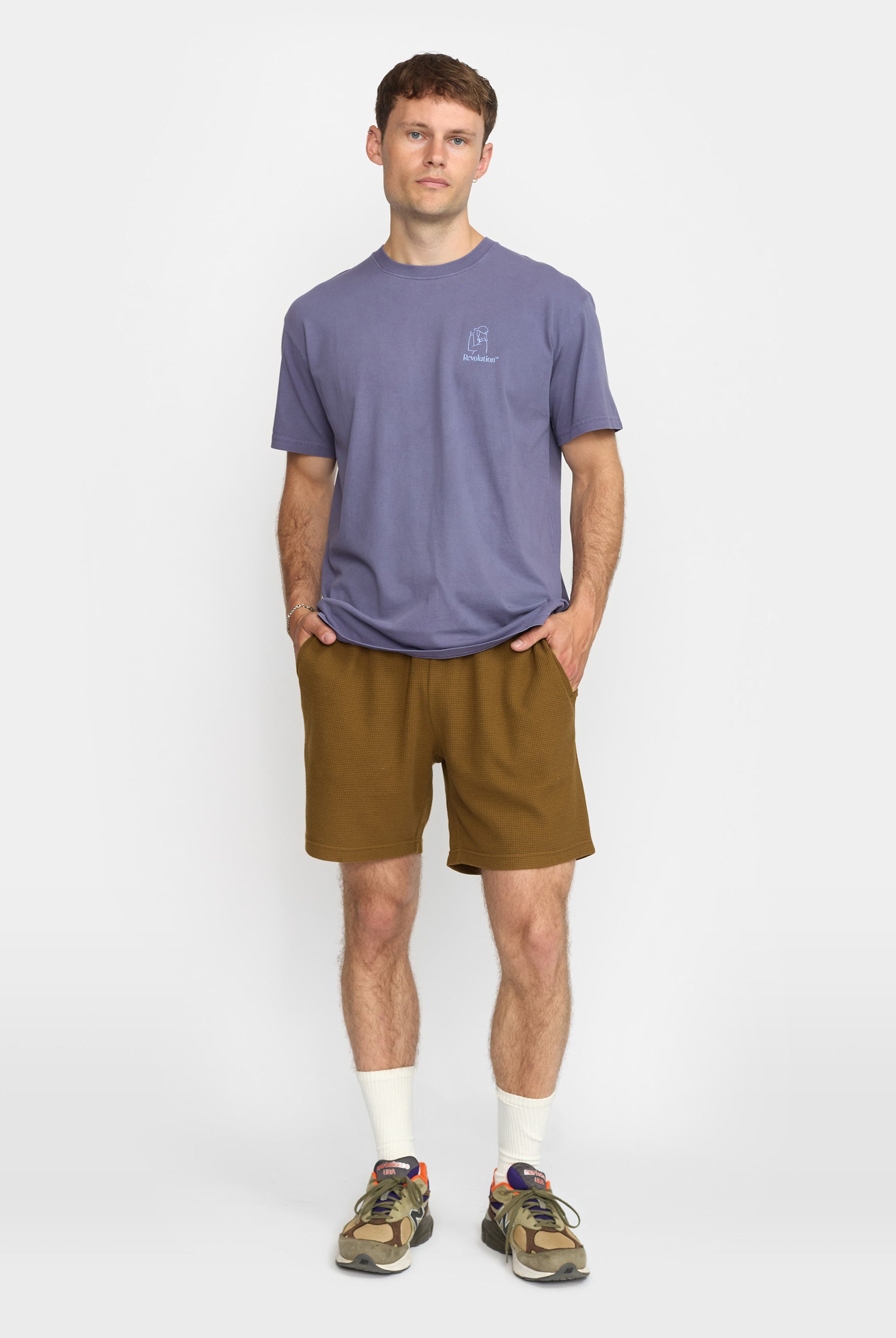Revolution Sweat Shorts Shorts Army