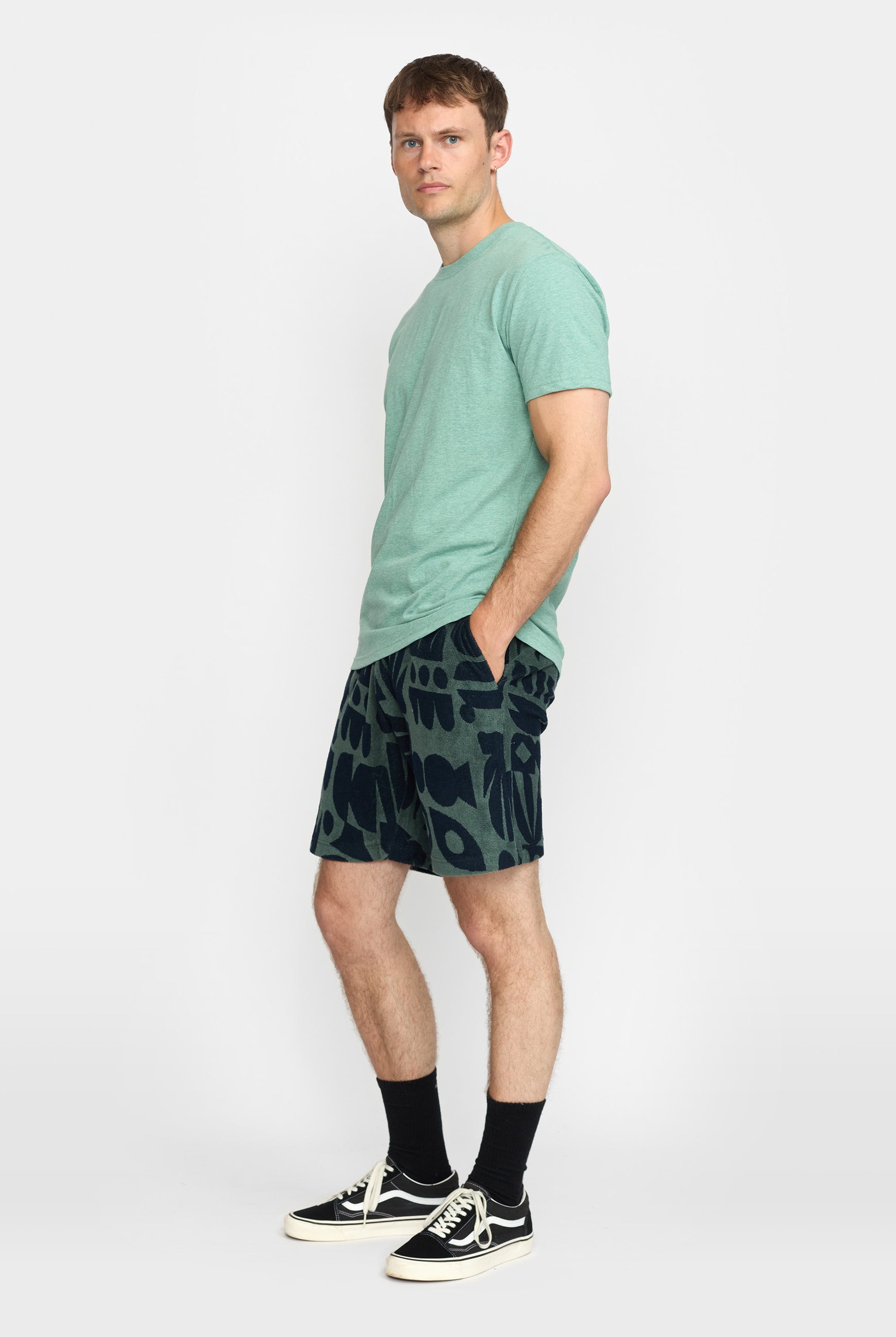 Revolution Terry Shorts Shorts Dustgreen