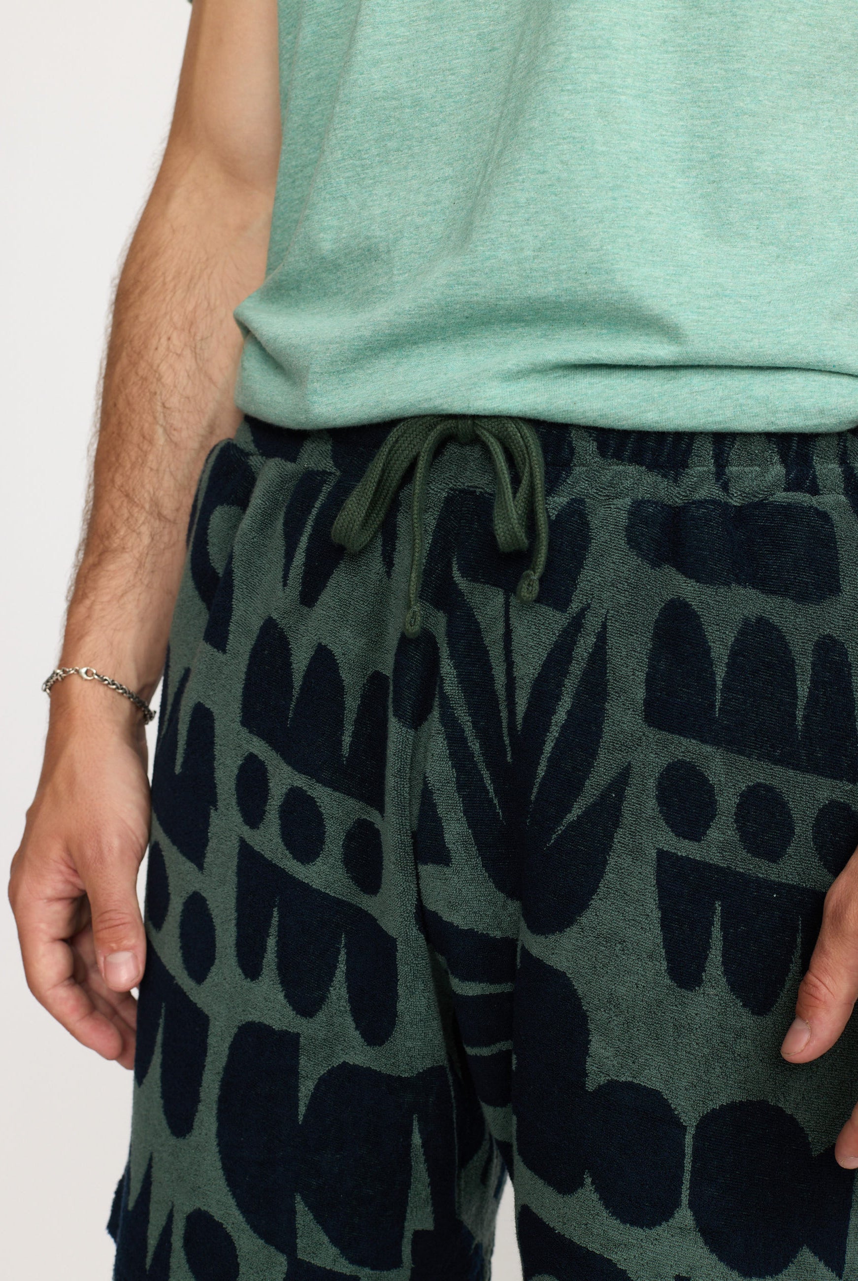 Revolution Terry Shorts Shorts Dustgreen
