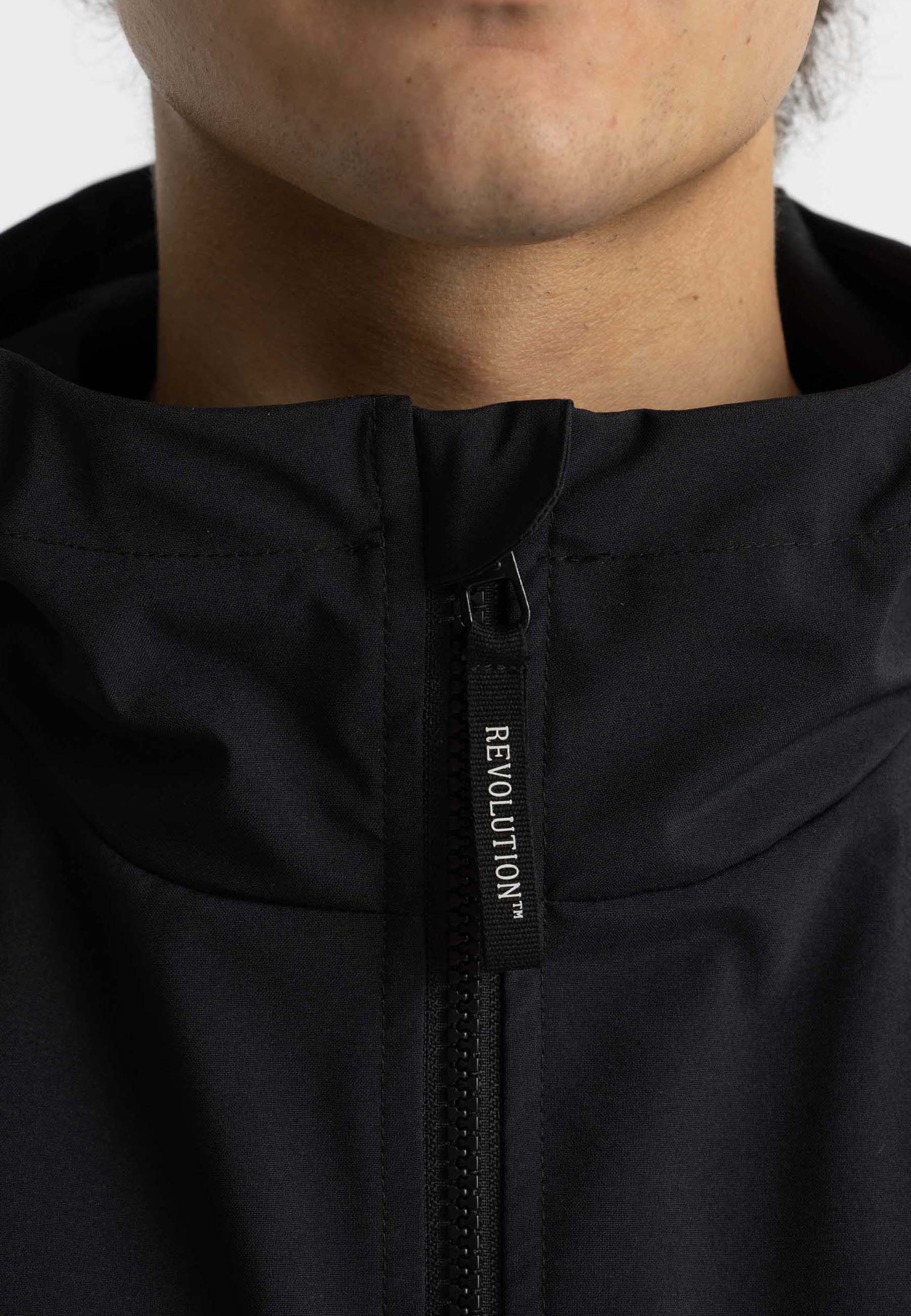 Revolution Track Jacket Lightweight Outerwear Black