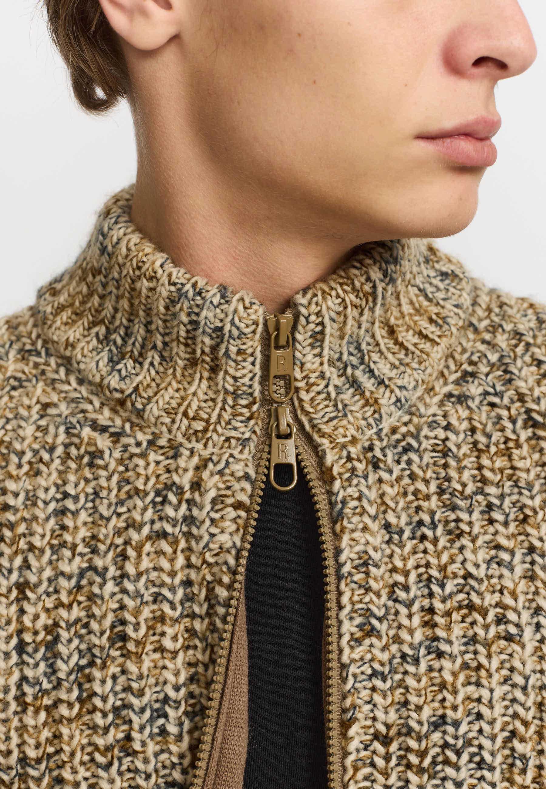Revolution Zipped Knit Cardigan Knitwear Offwhite
