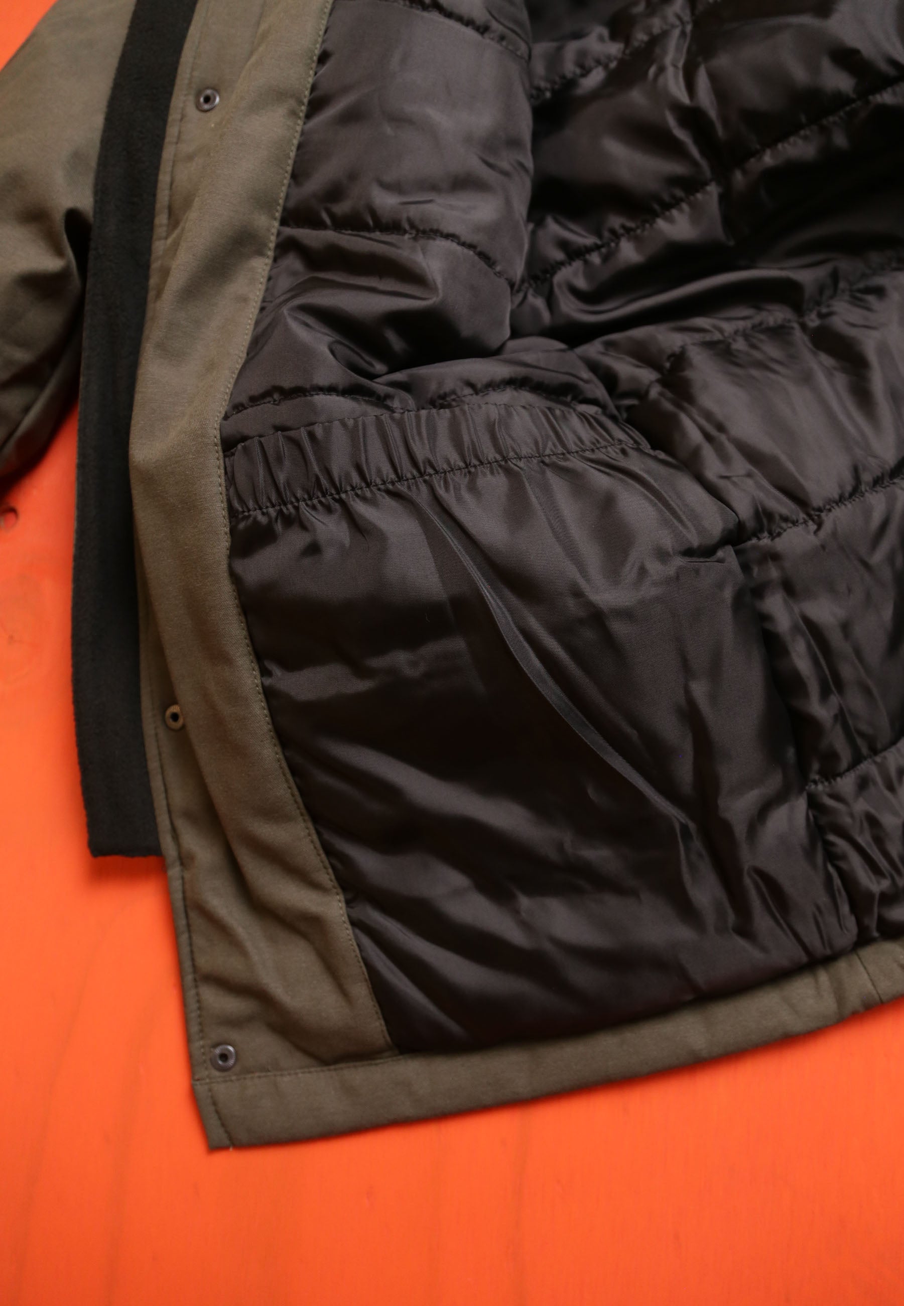 Revolution Alpine Parka Vintaged Army