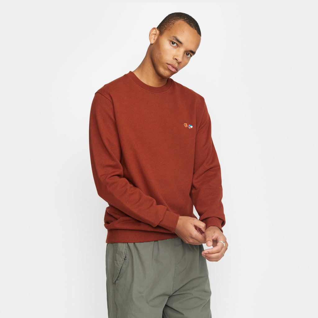 Dark red sweatshirt online