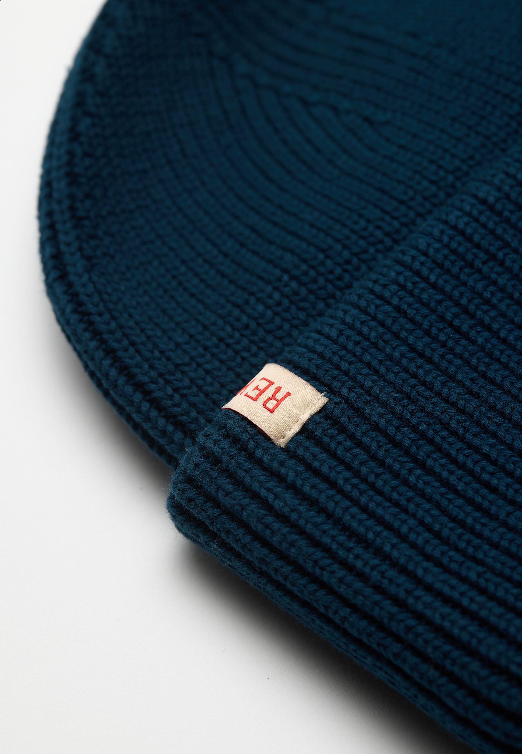 Revolution Big Fold Up Beanie Headwear Darkblue