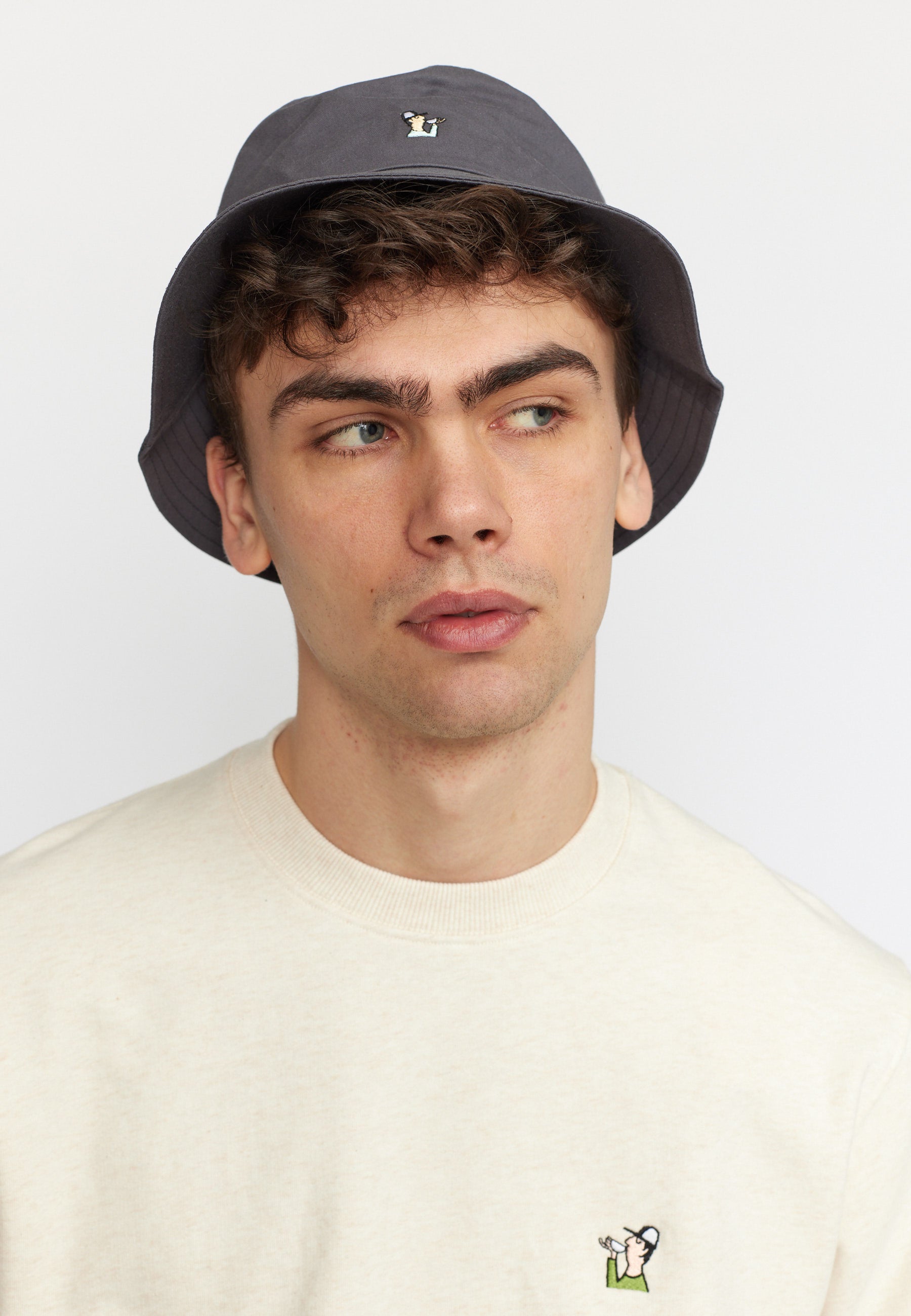 Revolution Bucket Hat Headwear Darkblue