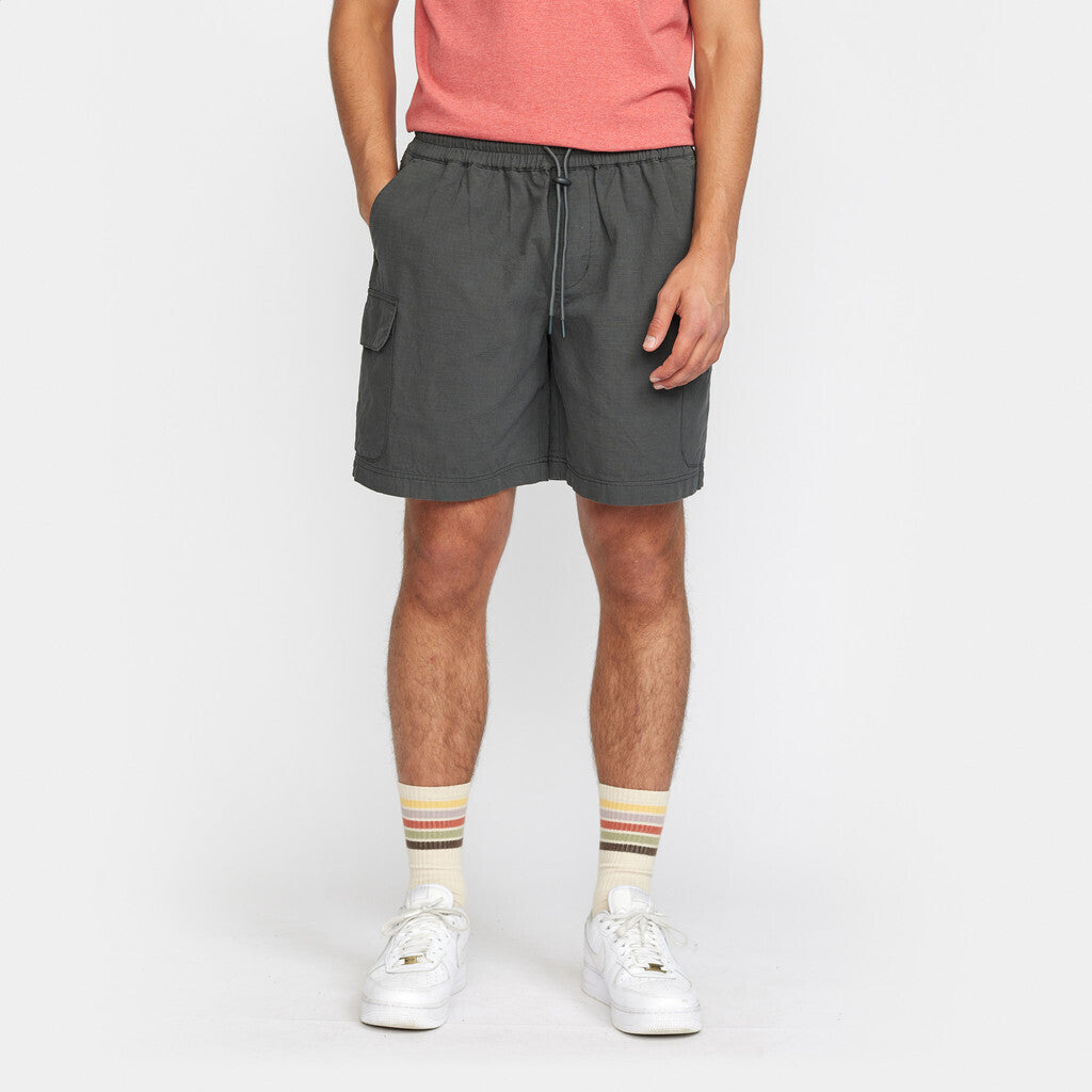 Revolution Cargo Shorts Shorts Darkgrey