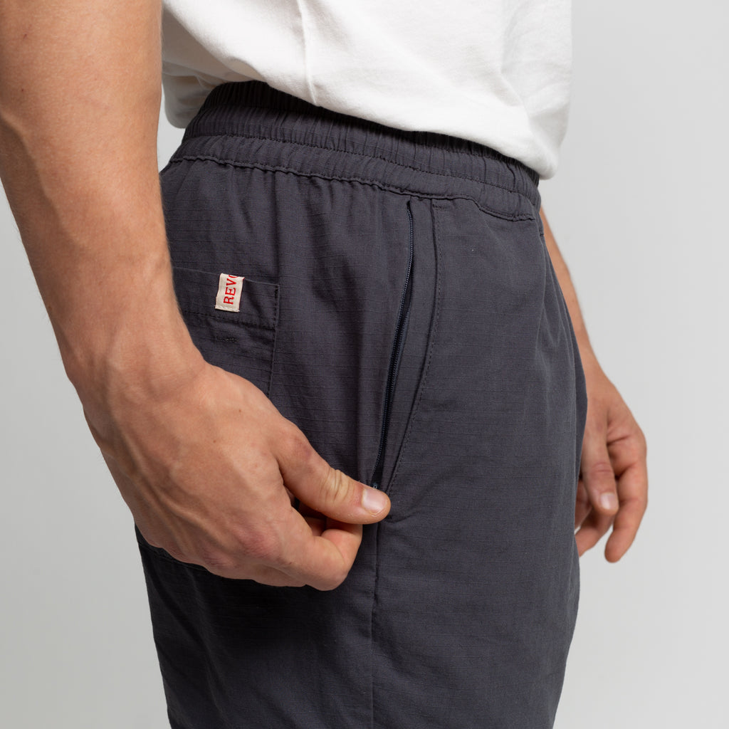 Revolution Cargo Shorts Shorts Darkgrey